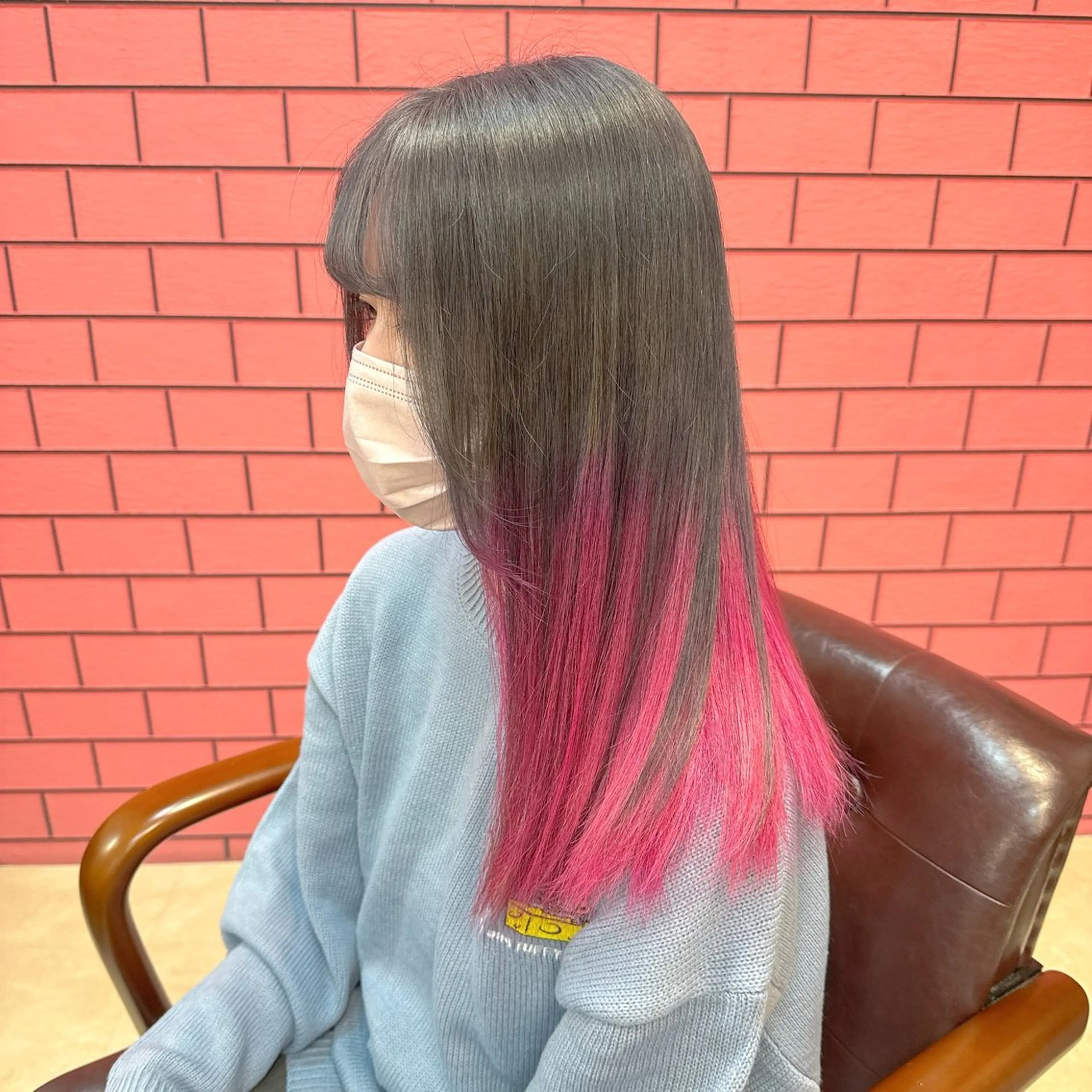 ロング カラー バレイヤージュ ブリーチ ケアブリーチ ダークグレー ダブルカラー ヘアカラー トリートメント デザインカラー 髪質改善Lilithのその他イメージ