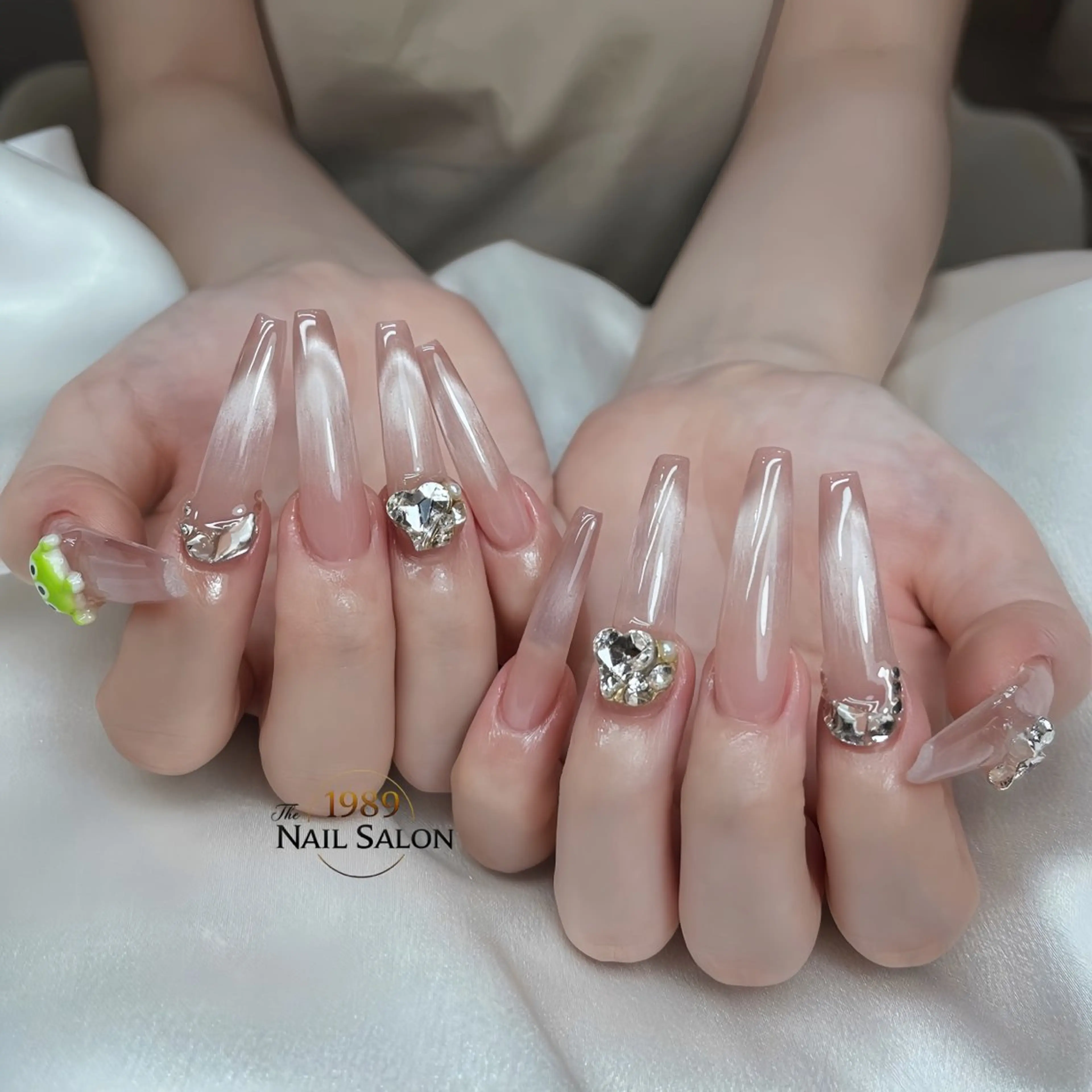 ネイル ハンドネイル The 1989 Nail Salonのネイルデザイン
