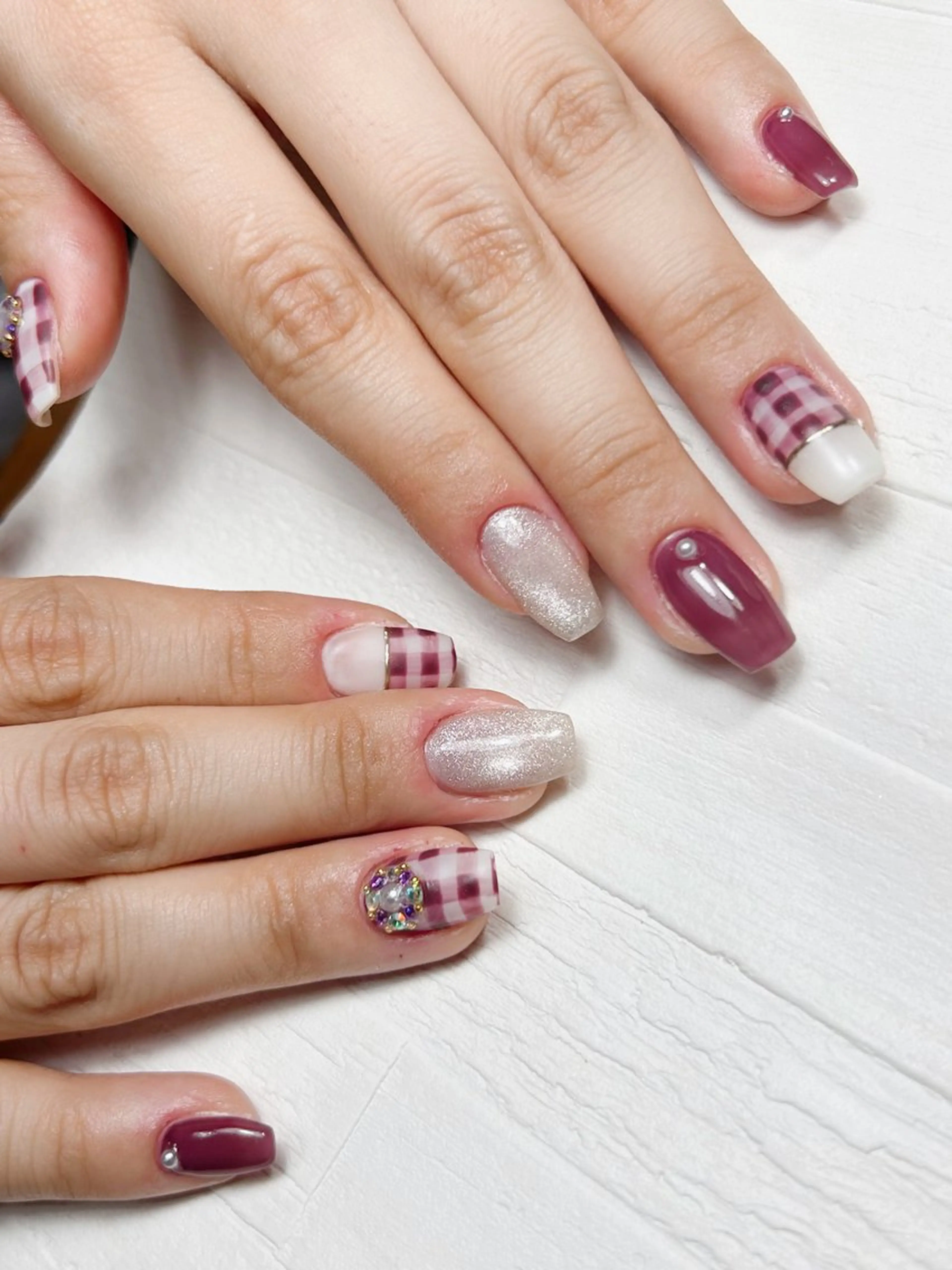 ネイル ハンドネイル 大崎 奈々のネイルデザイン