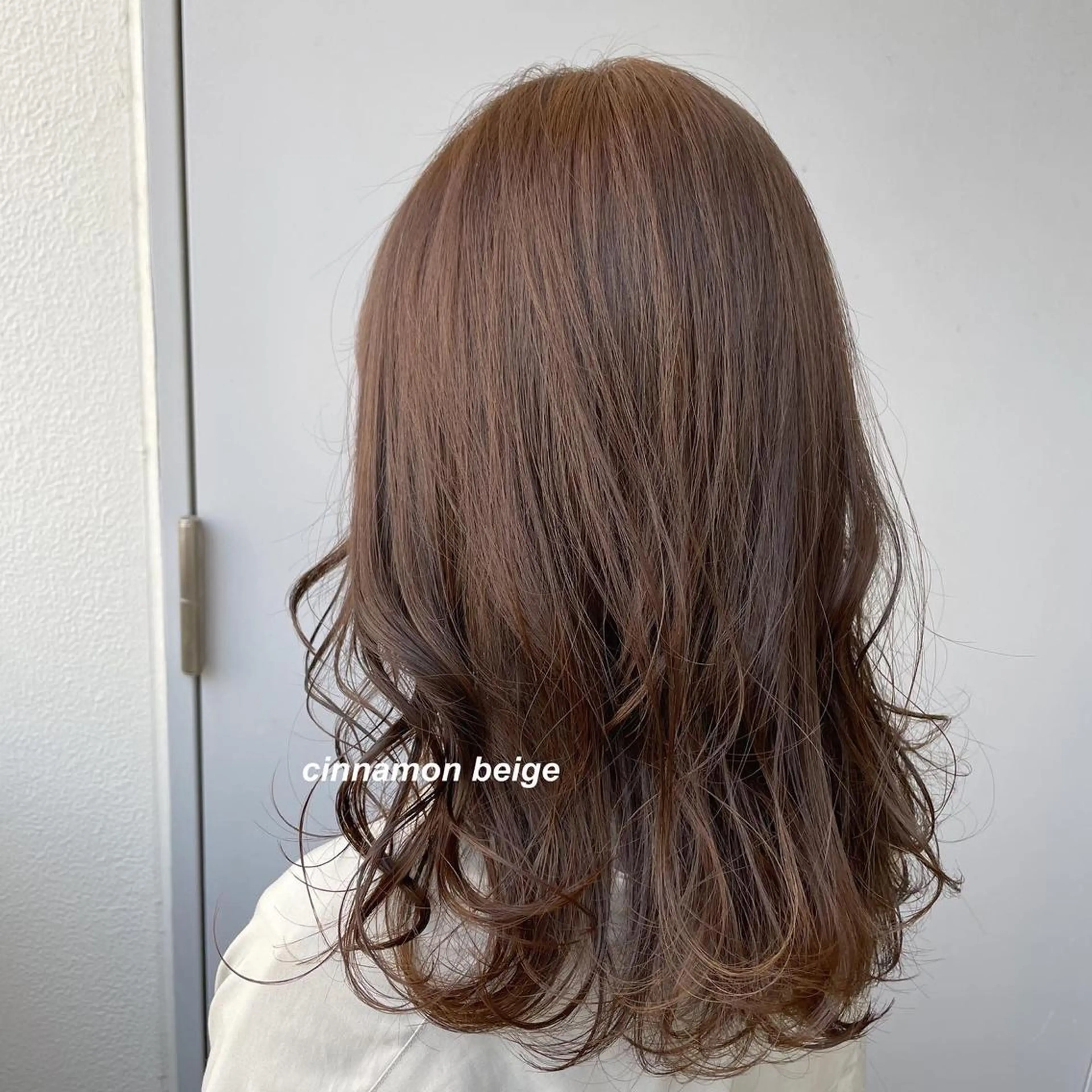 ミディアム カラー ヘアカラー トリートメント ヘッドスパ Qin shaire salon 原宿店所属・レイヤーカット 韓国ヘアayameのヘアスタイル
