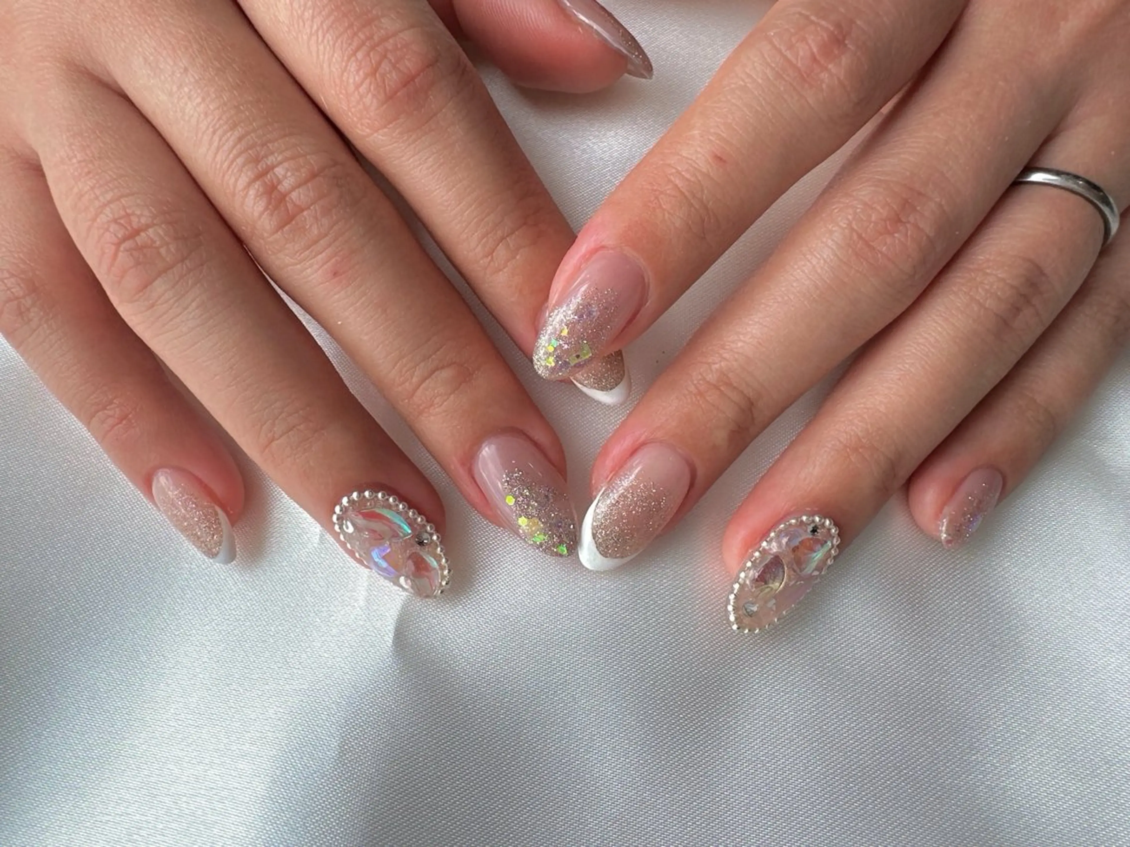 ネイル emaly(ｴﾏﾘｰ)所属・emaly 楽々園のネイルデザイン