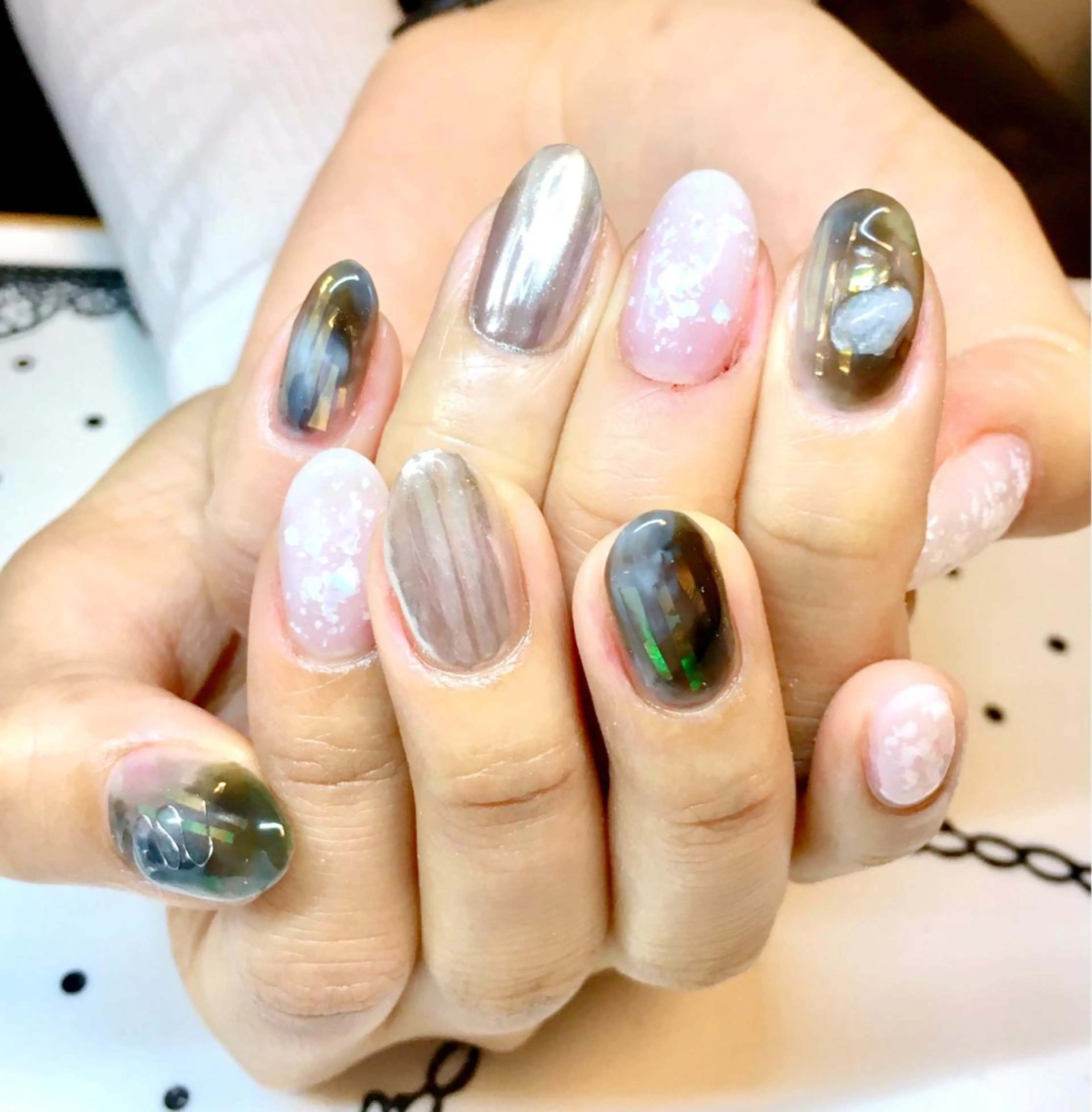 ネイル ハンドネイル nailsalon sugarr所属・nailist cocoのネイルデザイン