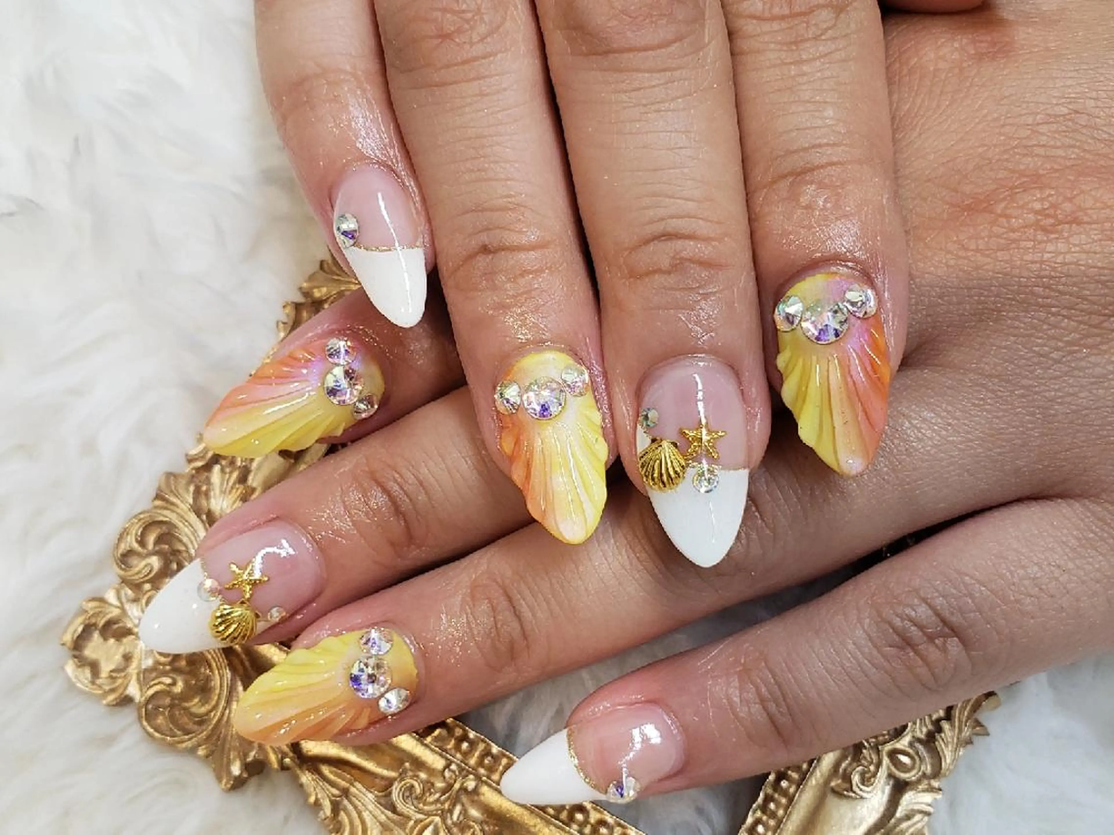 ネイル 花田 茜のネイルデザイン