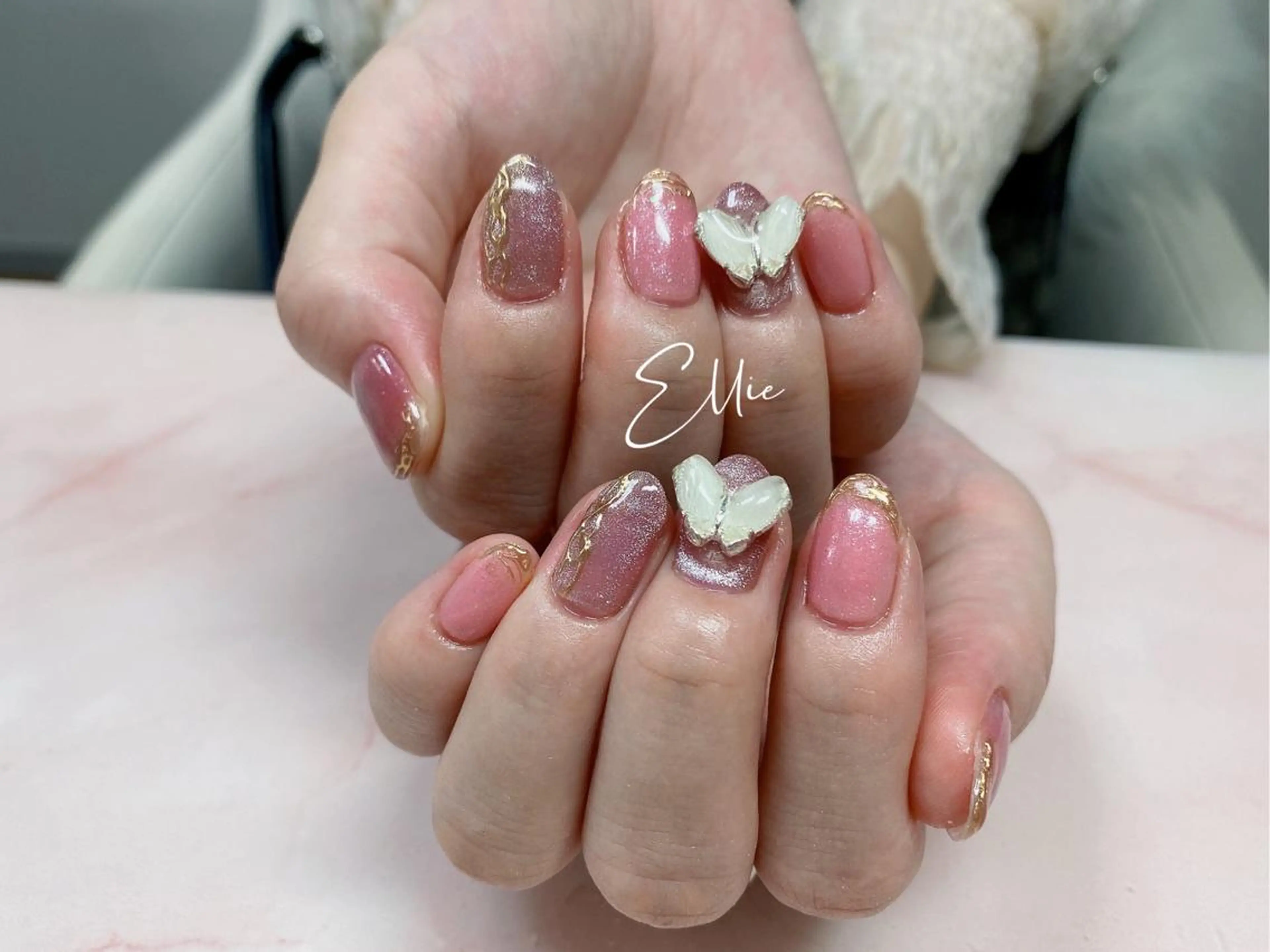 ネイル ハンドネイル ハンドケア ♡Ellie ♡のネイルデザイン