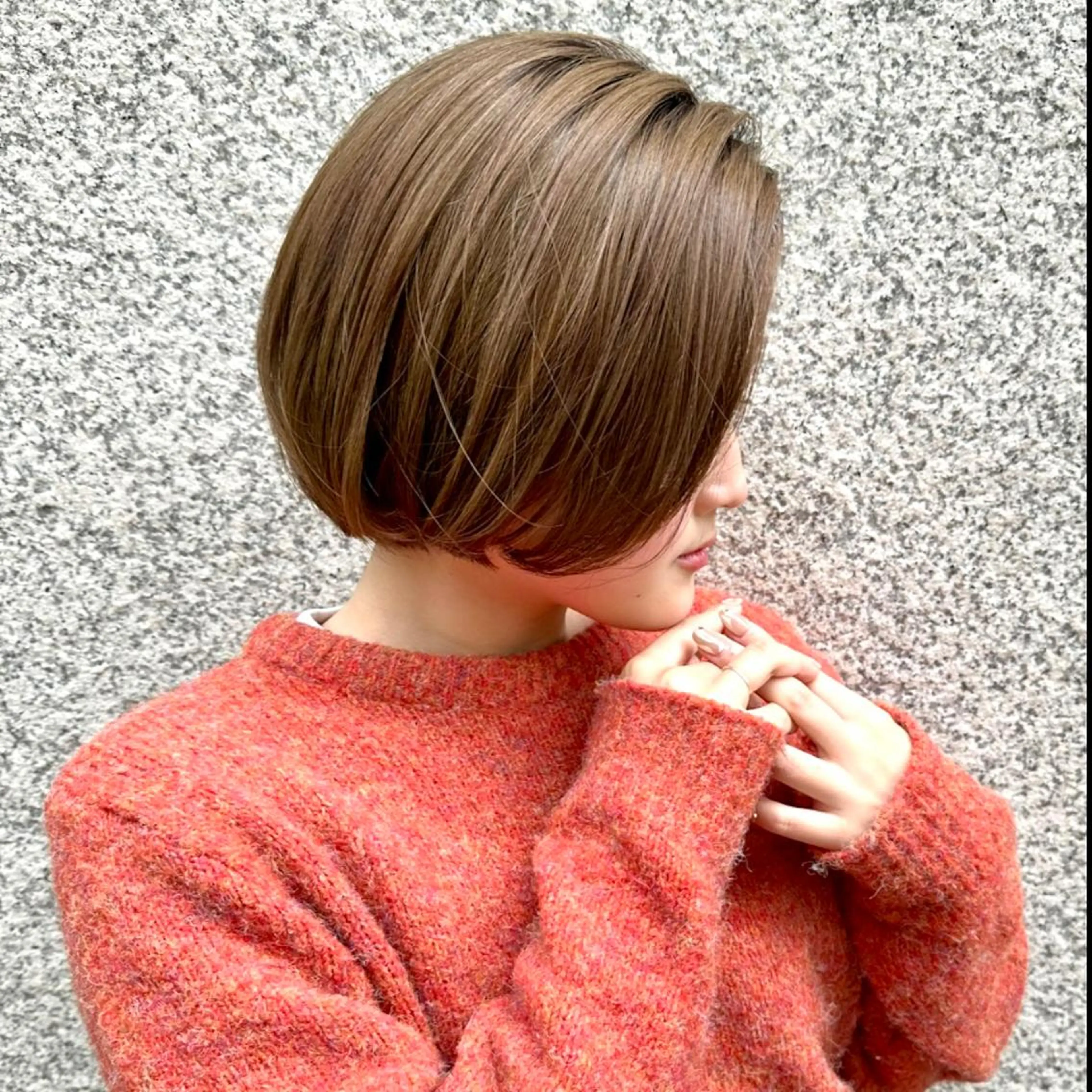 ショート カラー ブリーチなし/レイヤ ー特化🌈Tommyのヘアスタイル