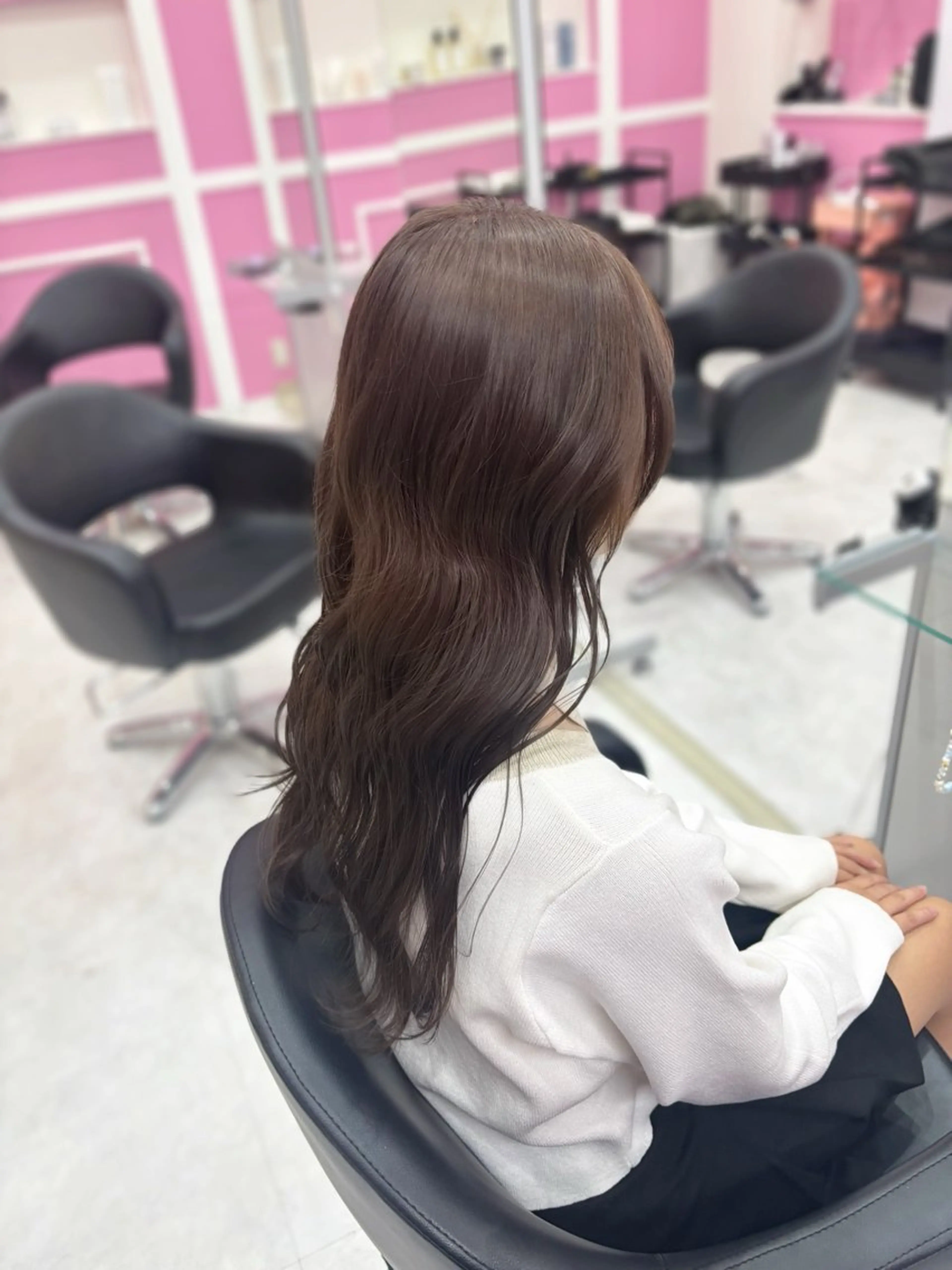 ロング カラー ヘアカラー トリートメント 伊藤 綾のヘアスタイル