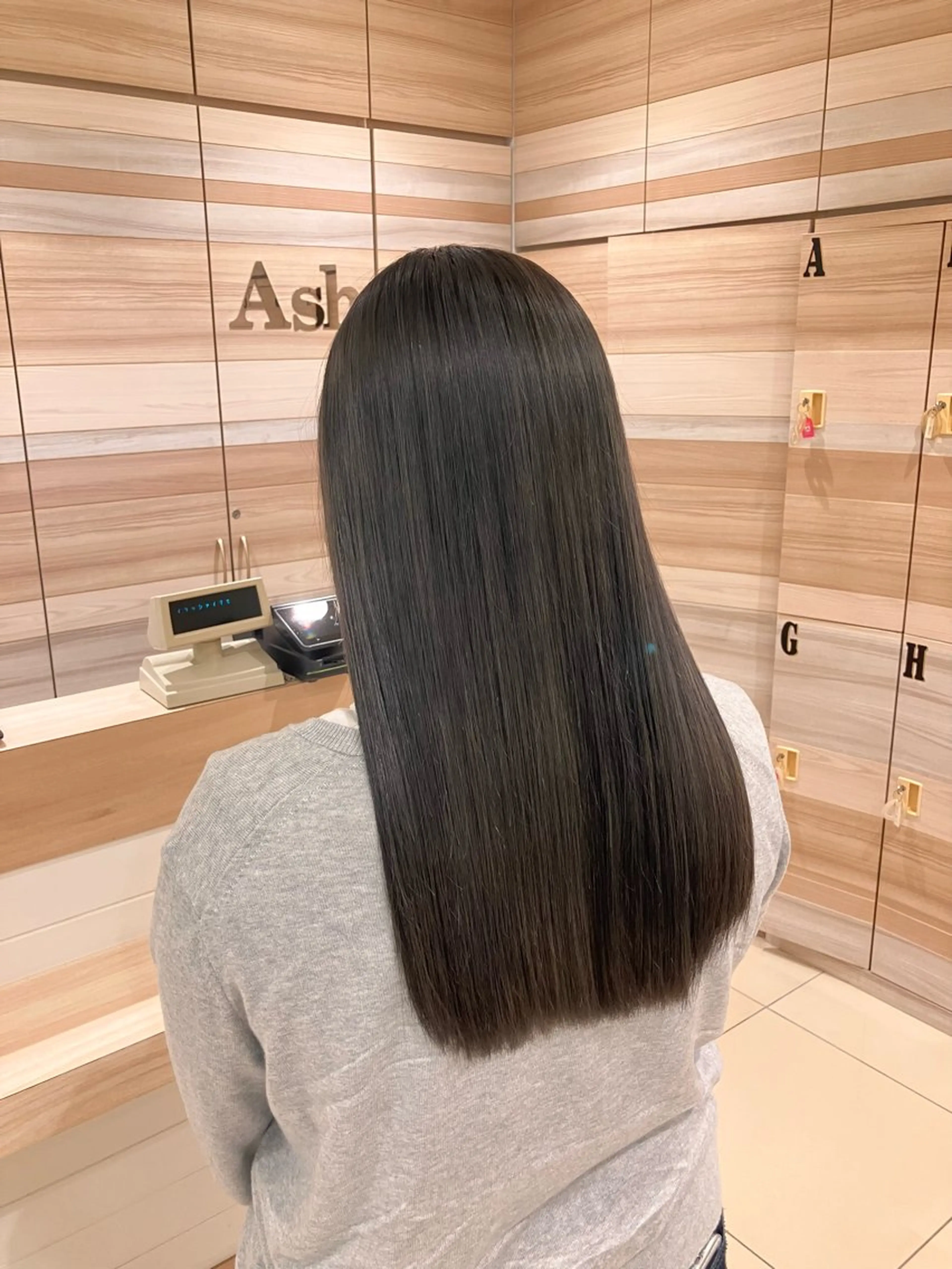 ロング カラー ヘアカラー モデル様募集中🍏✨ Ash_Manamiのヘアスタイル