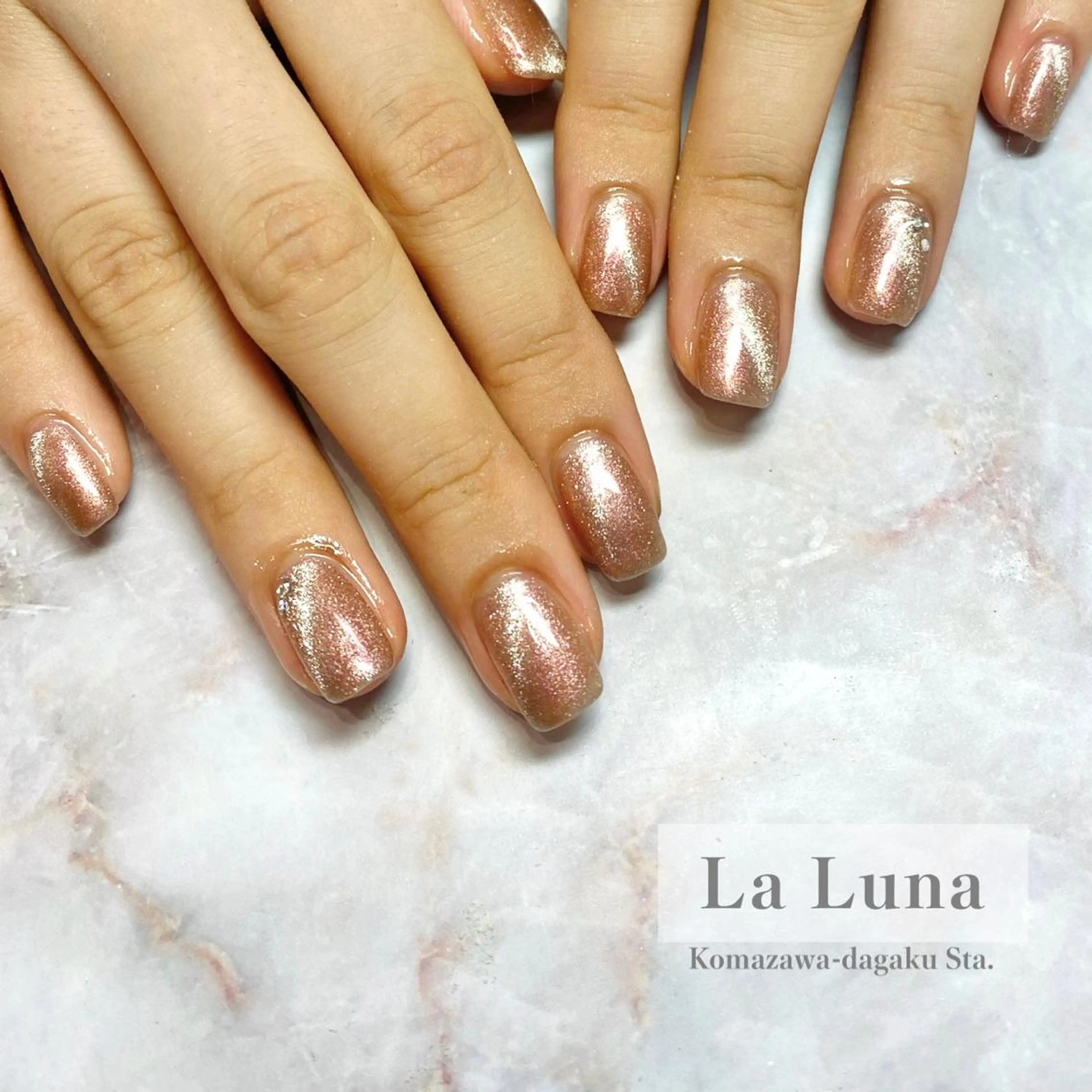 ネイル マグネットネイル LaLuna🌙 natsukiのネイルデザイン