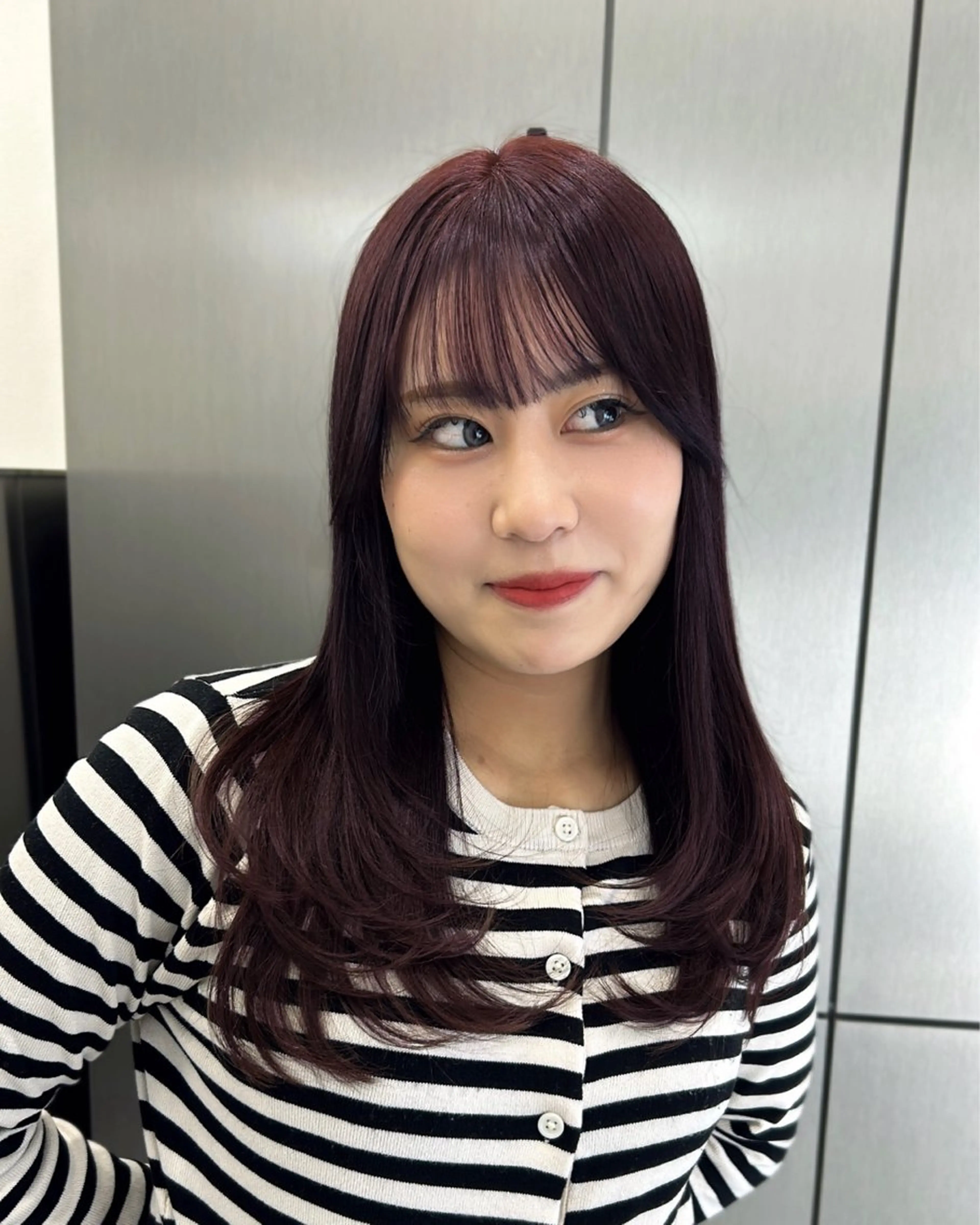 セミロング レイヤーカット 大人レイヤー/艶美髪 🇺🇸TOMONAのヘアスタイル