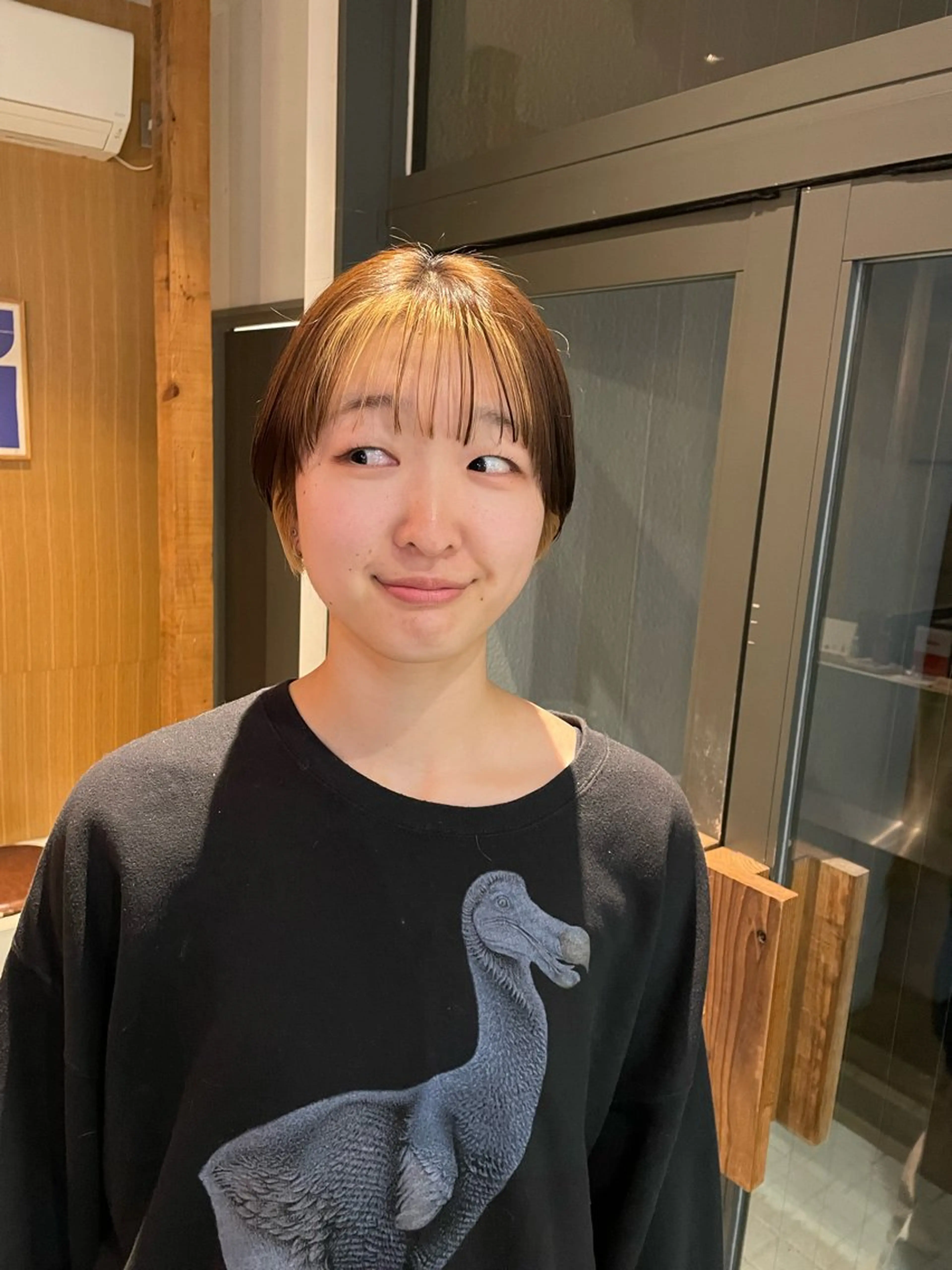 ショート soi 小島陽香のヘアスタイル