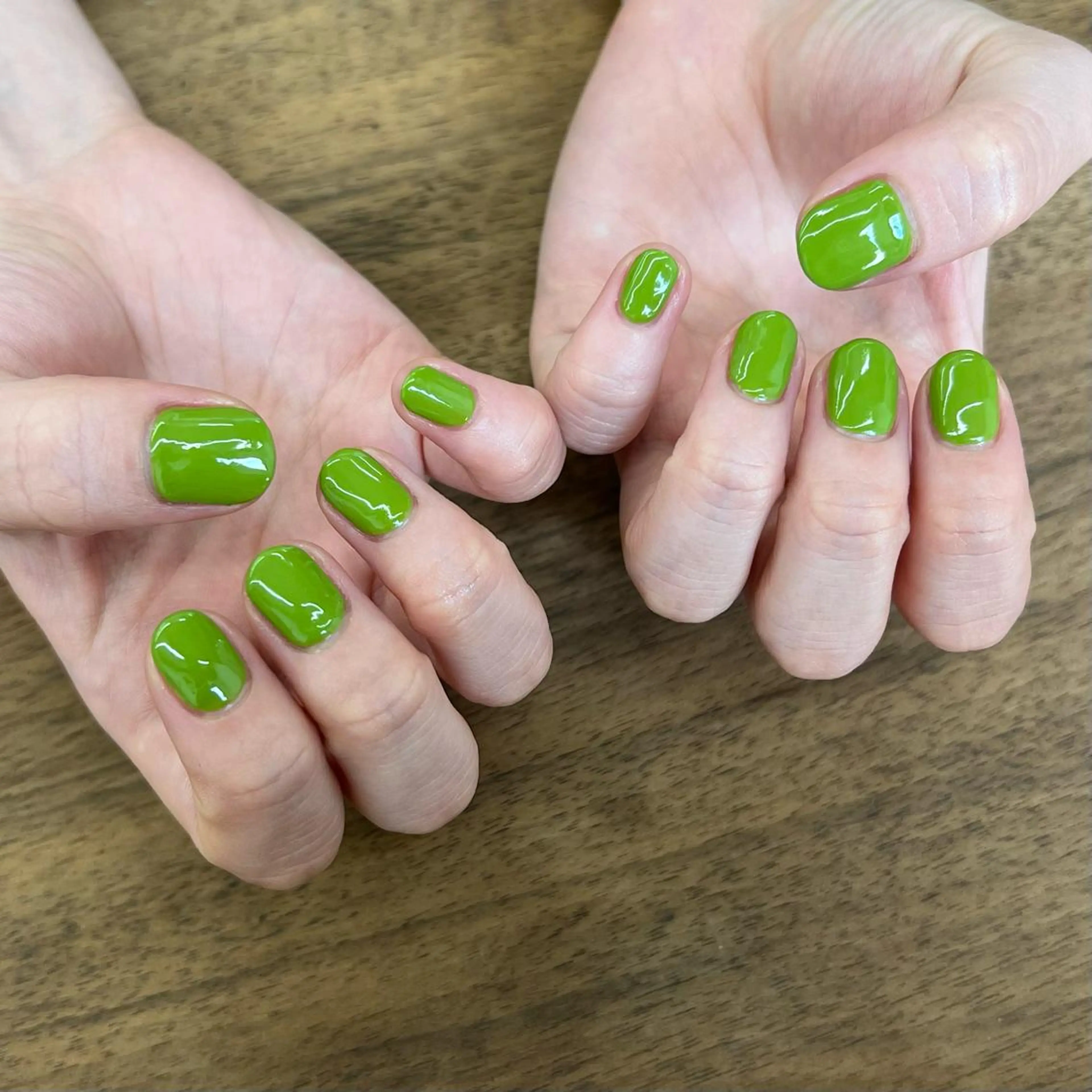 ネイル ハンドネイル Nico所属・Nico🌛 Karenのネイルデザイン