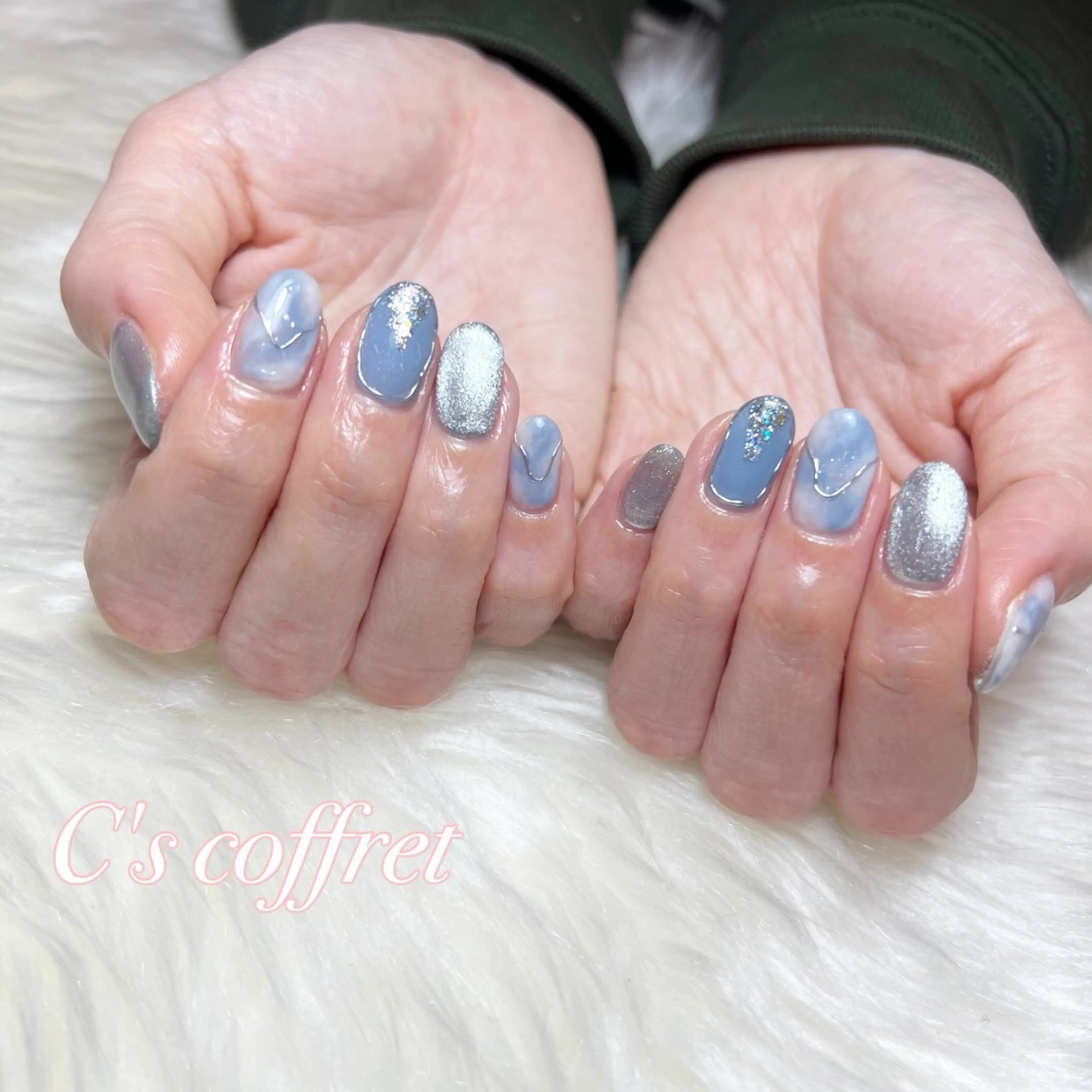 ネイル C's coffret所属・C's coffretのネイルデザイン