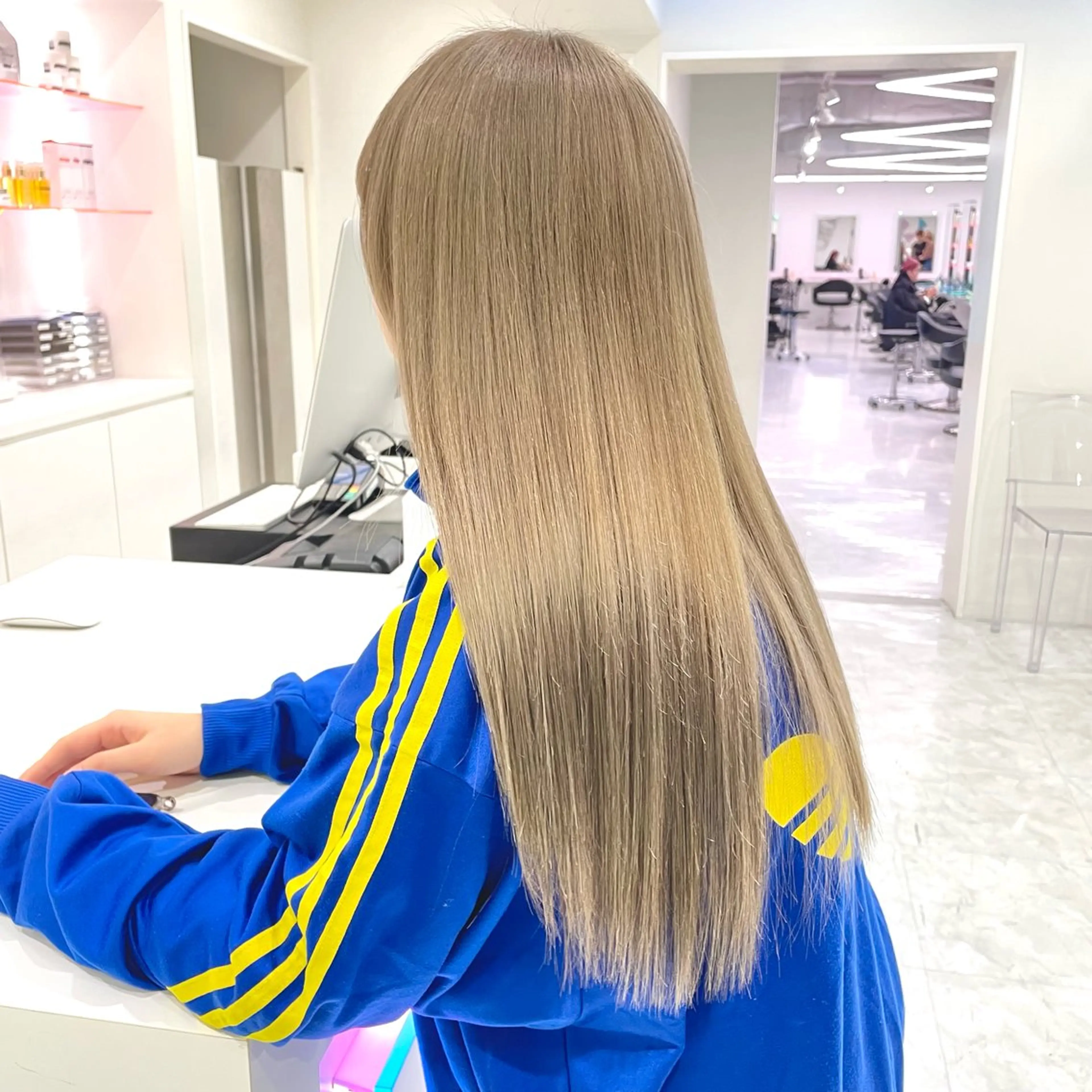 ミディアム ヘアカラー 渋谷/透明感カラー /半個室/こうめいのヘアスタイル