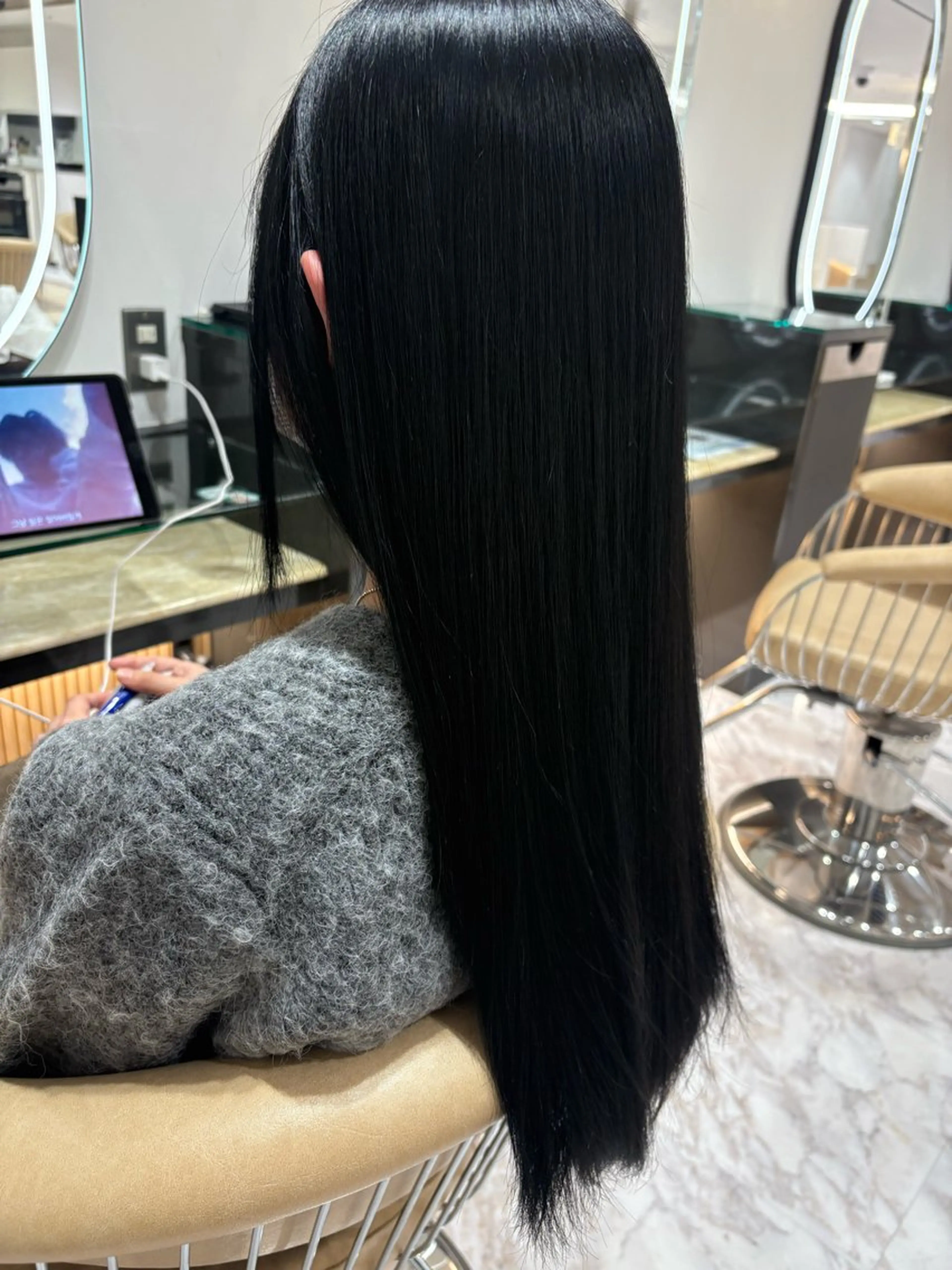 ロング ヘアカラー 篠田 健太郎のヘアスタイル