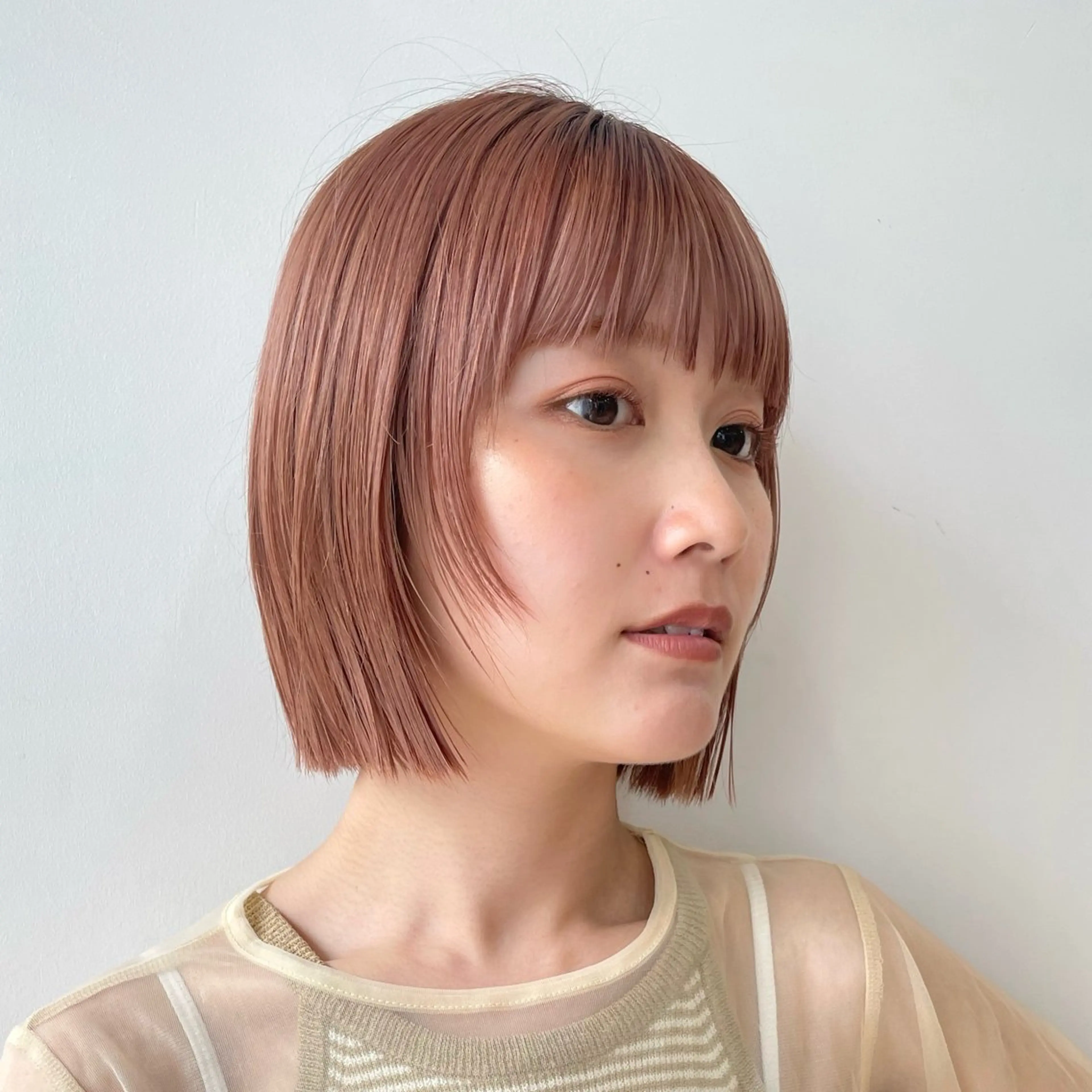 ショート カラー ボブ 顔まわり/レイヤー/ 透明感/まいな🥨のヘアスタイル