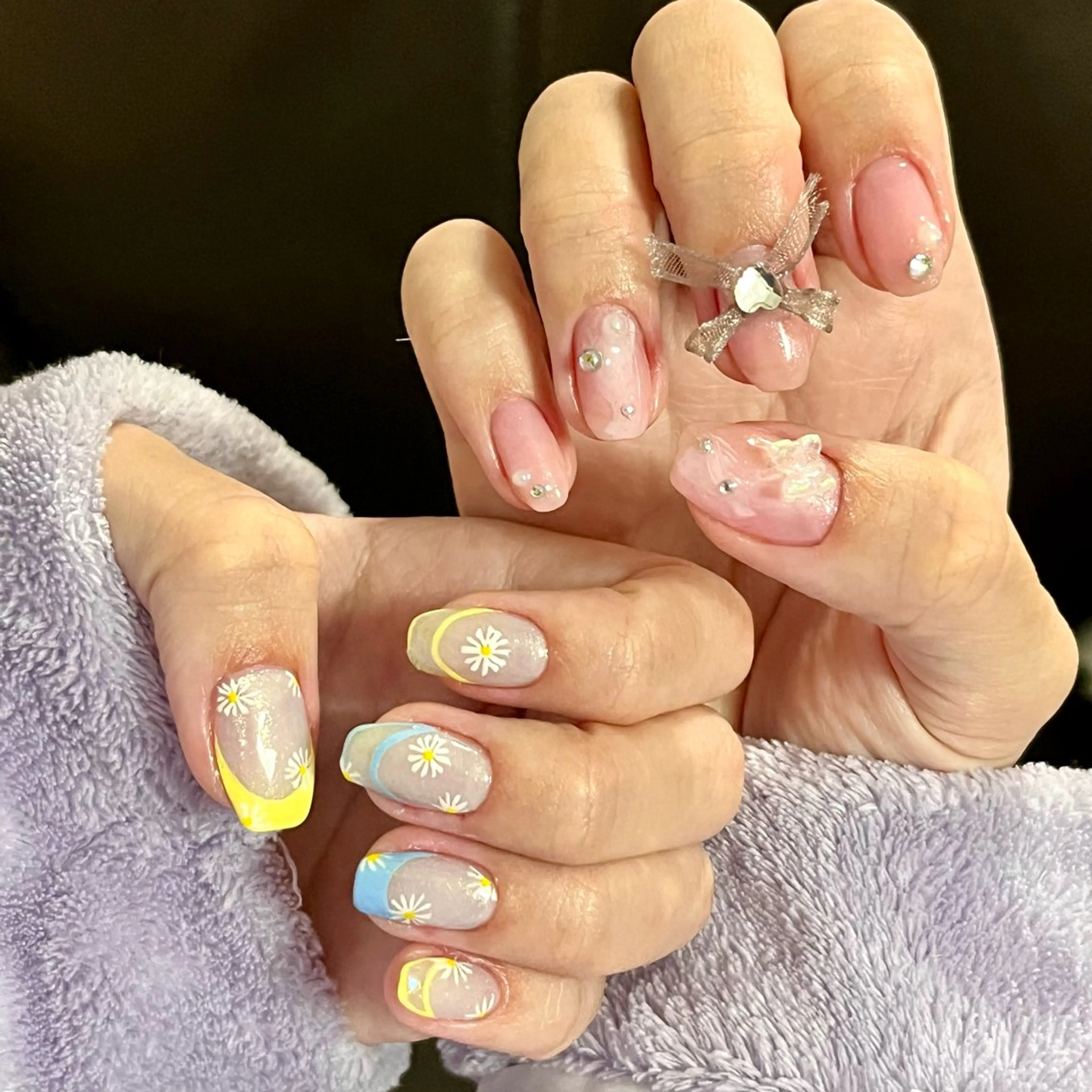 ネイル ハンドネイル フットネイル ハンドケア みんなのネイルサロン IRiS所属・一人ひとりに寄り添う 施術🌈IRiS🪽のネイルデザイン