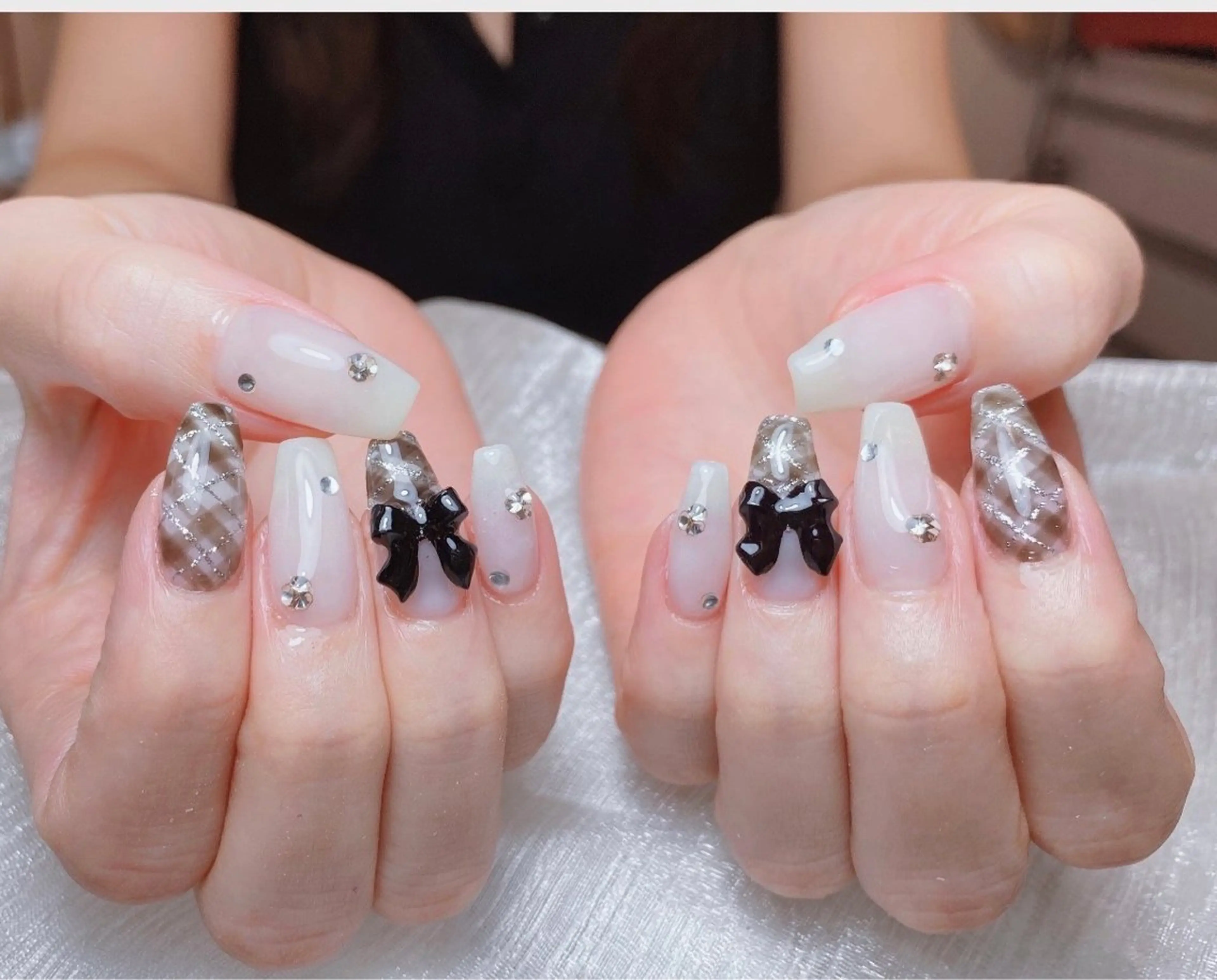 ネイル ハンドネイル Mew_Sanie所属・Sanie Salonのネイルデザイン