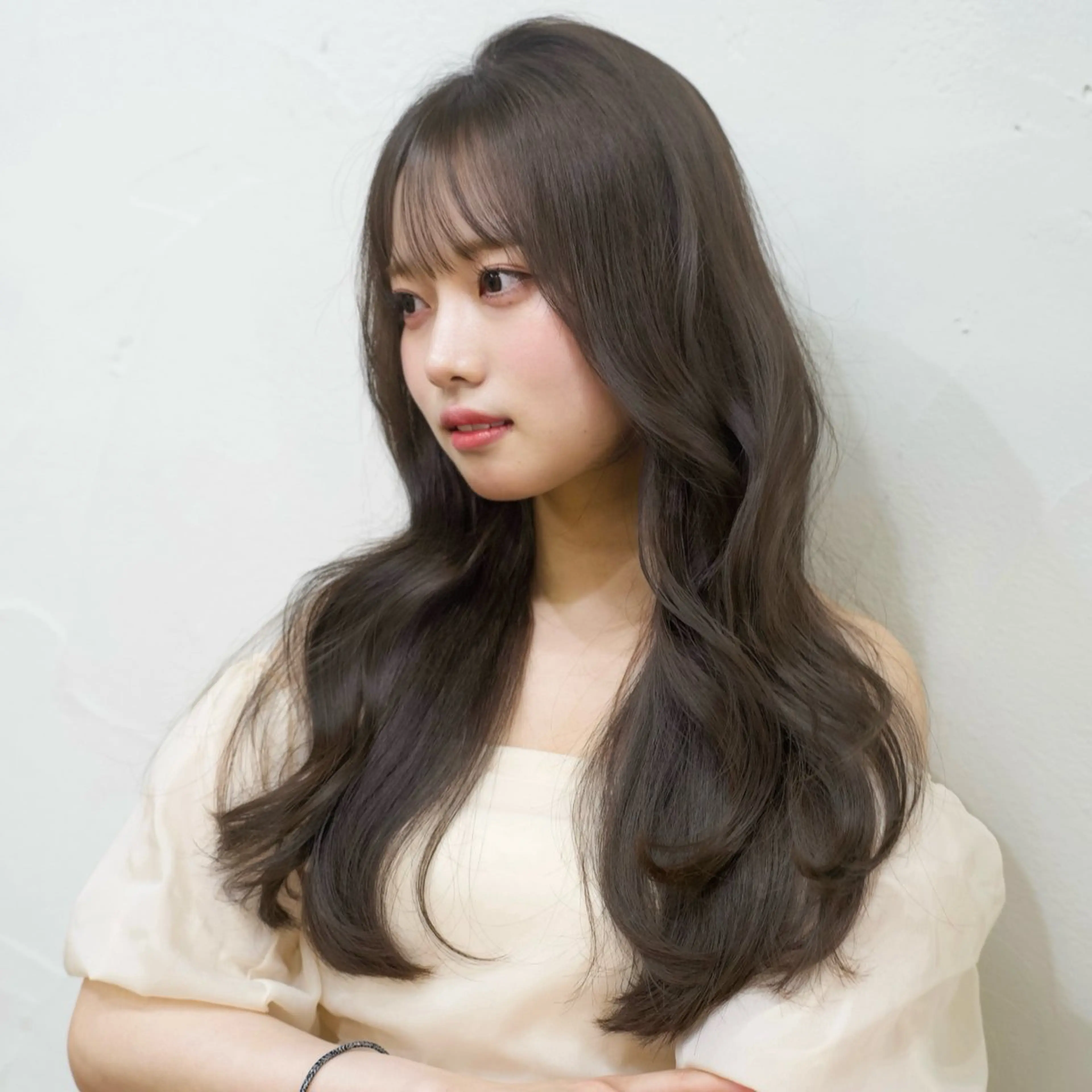 ロング カラー ブラウンカラー 透明感カラー くすみブラウン カット ヘアカラー トリートメント ミニモお気に入り数 No.1宍戸雄弥のヘアスタイル