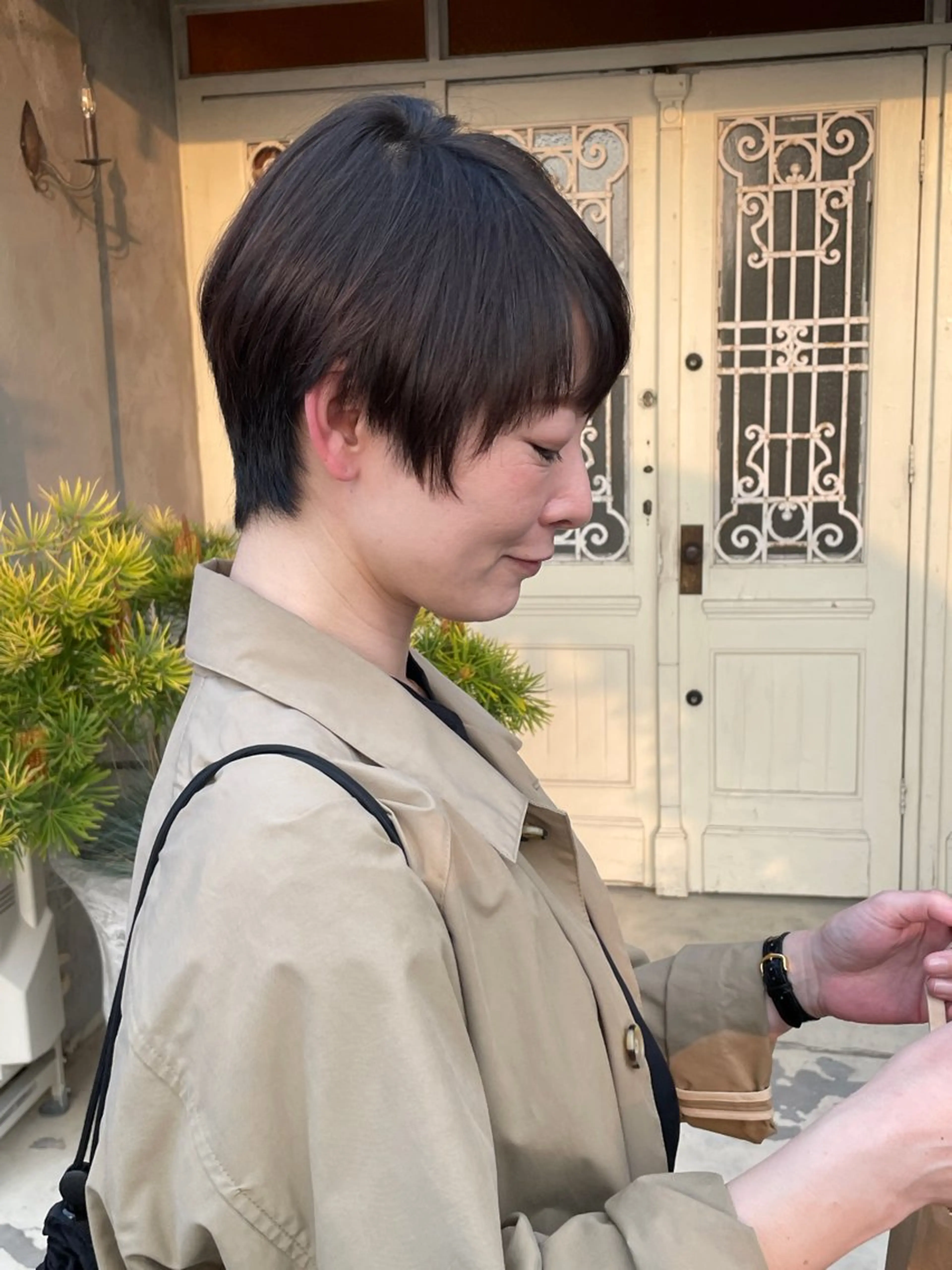 ショート カラー 岡田 恭明のヘアスタイル