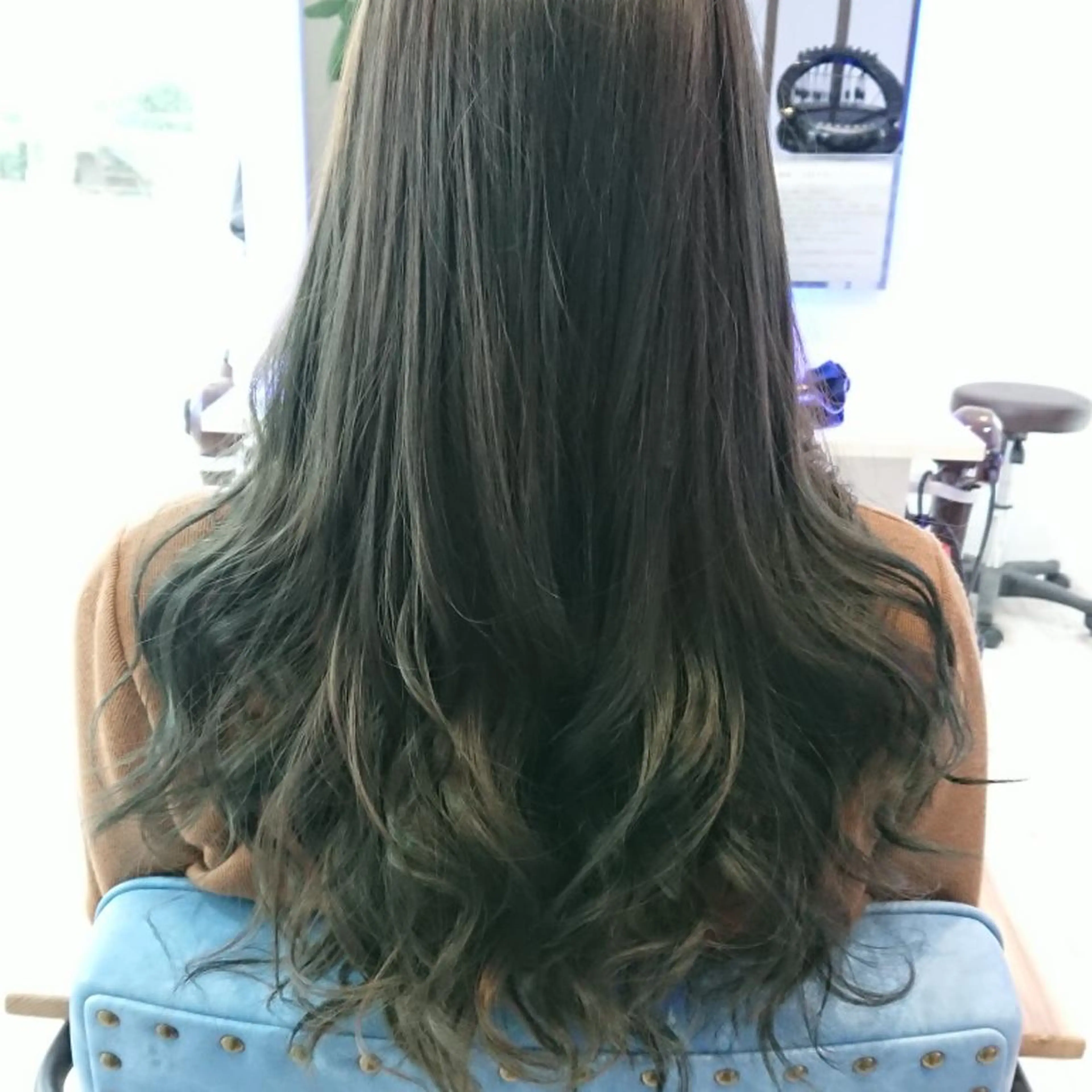 ロング カラー ヘアアレンジ 小林 伸行のヘアスタイル