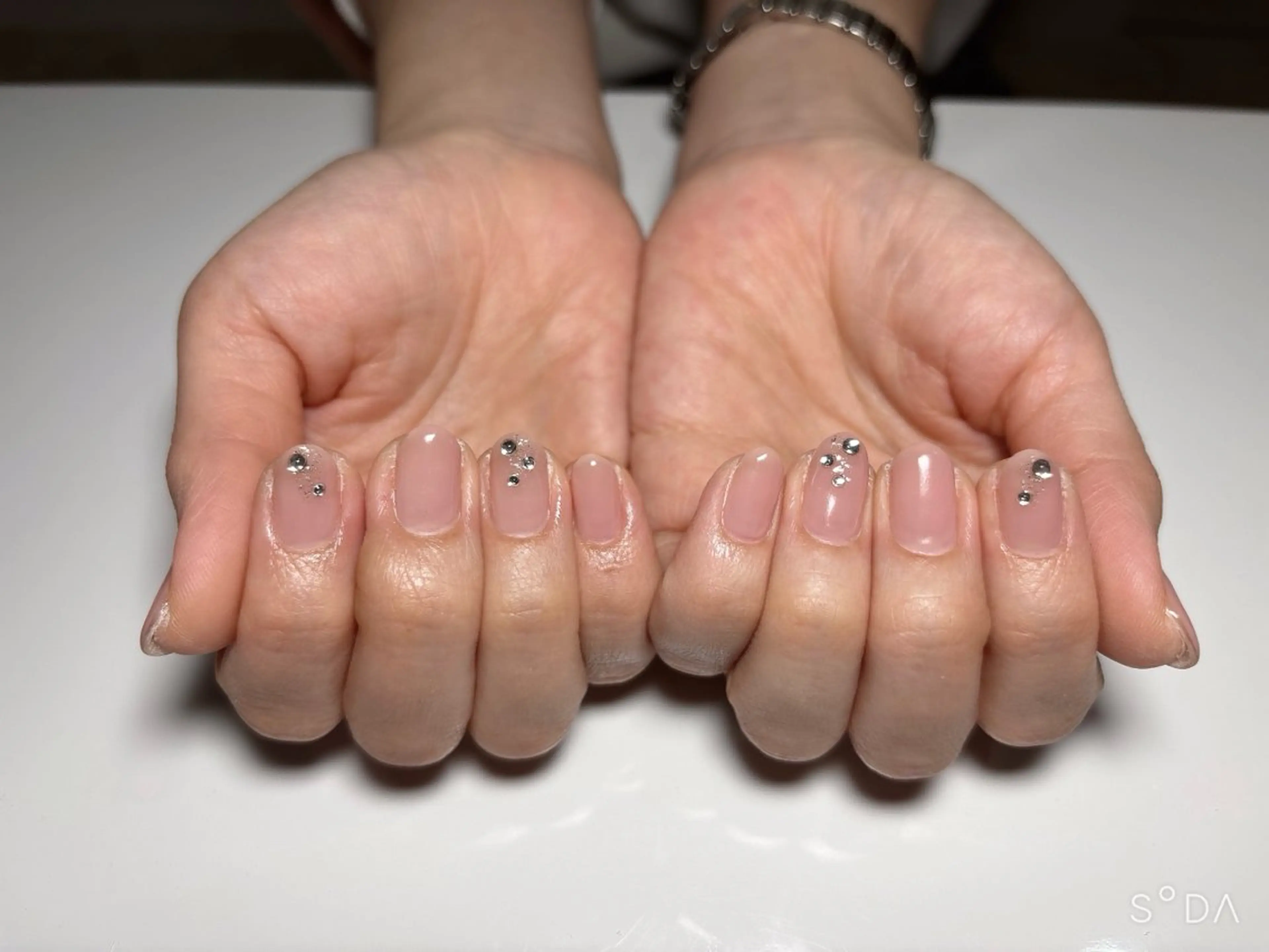 ネイル ハンドネイル Ree所属・ネイル脱毛 Reeのネイルデザイン