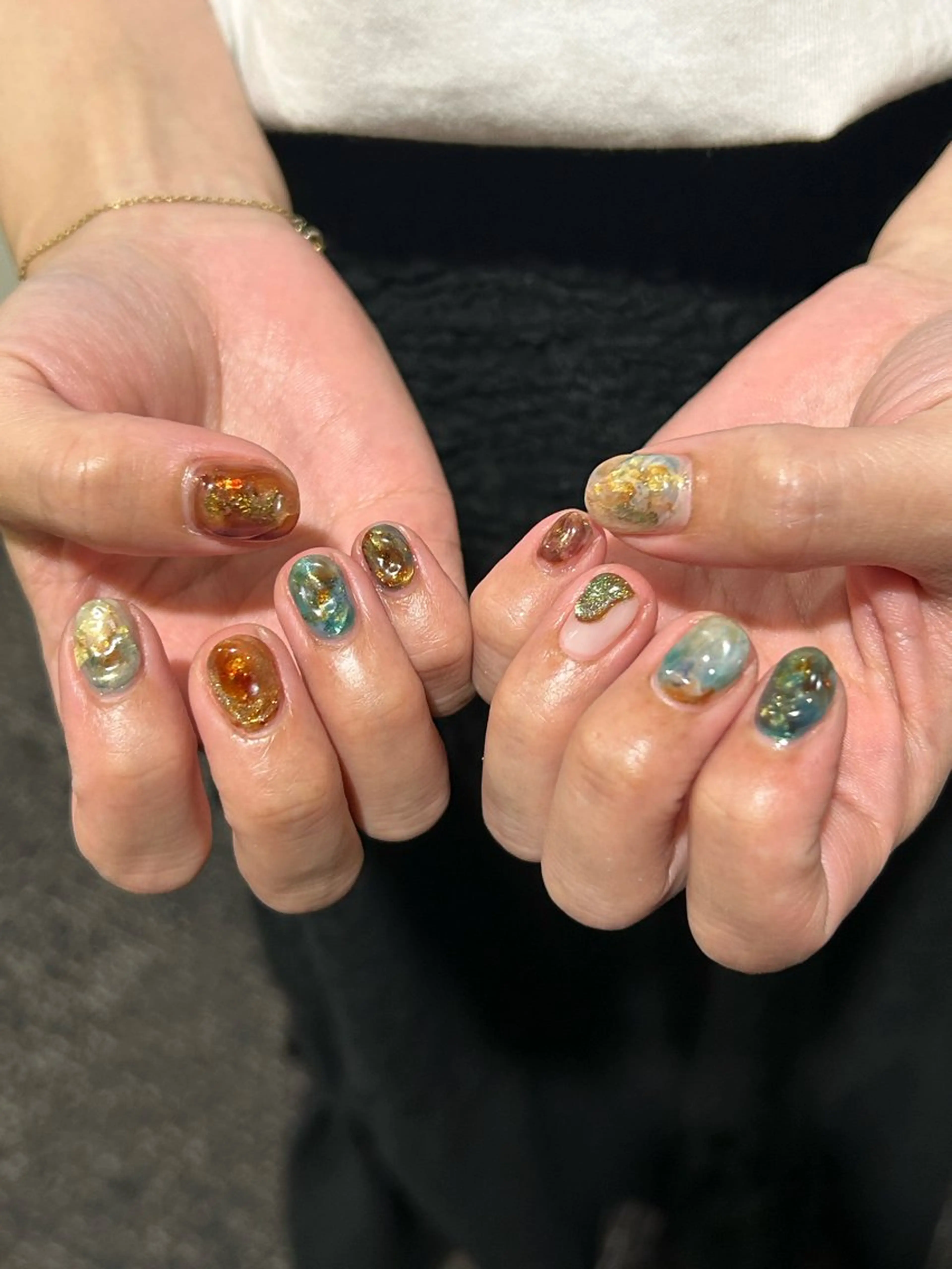 ネイル GO TODAY シェアサロン 表参道Colore店所属・K. Ayanaのネイルデザイン