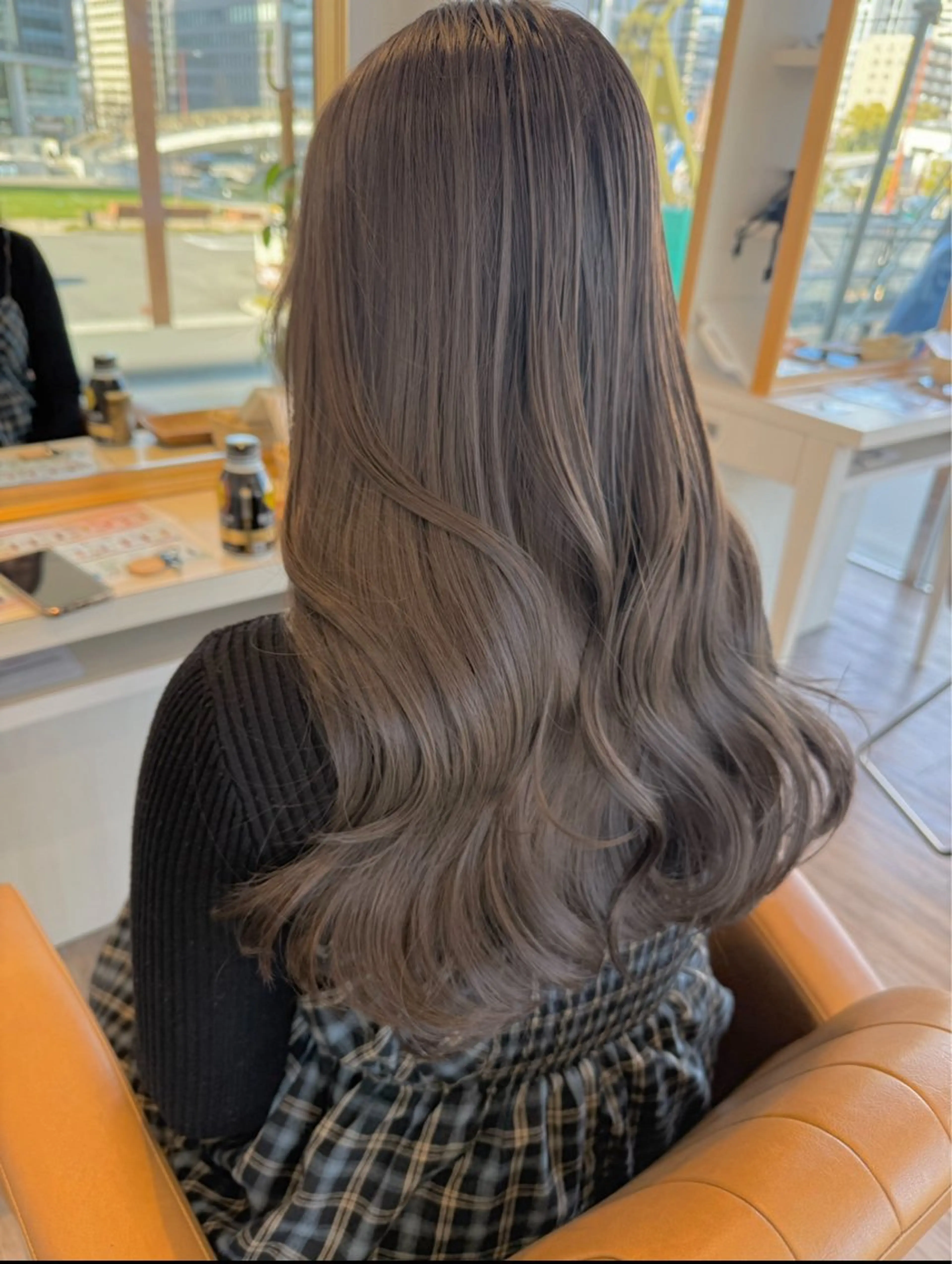 ロング カラー ブリーチ ダブルカラー ブリーチなしカラー ヘアカラー トリートメント 河合秀明/ショート /ボブ/レイヤーのヘアスタイル