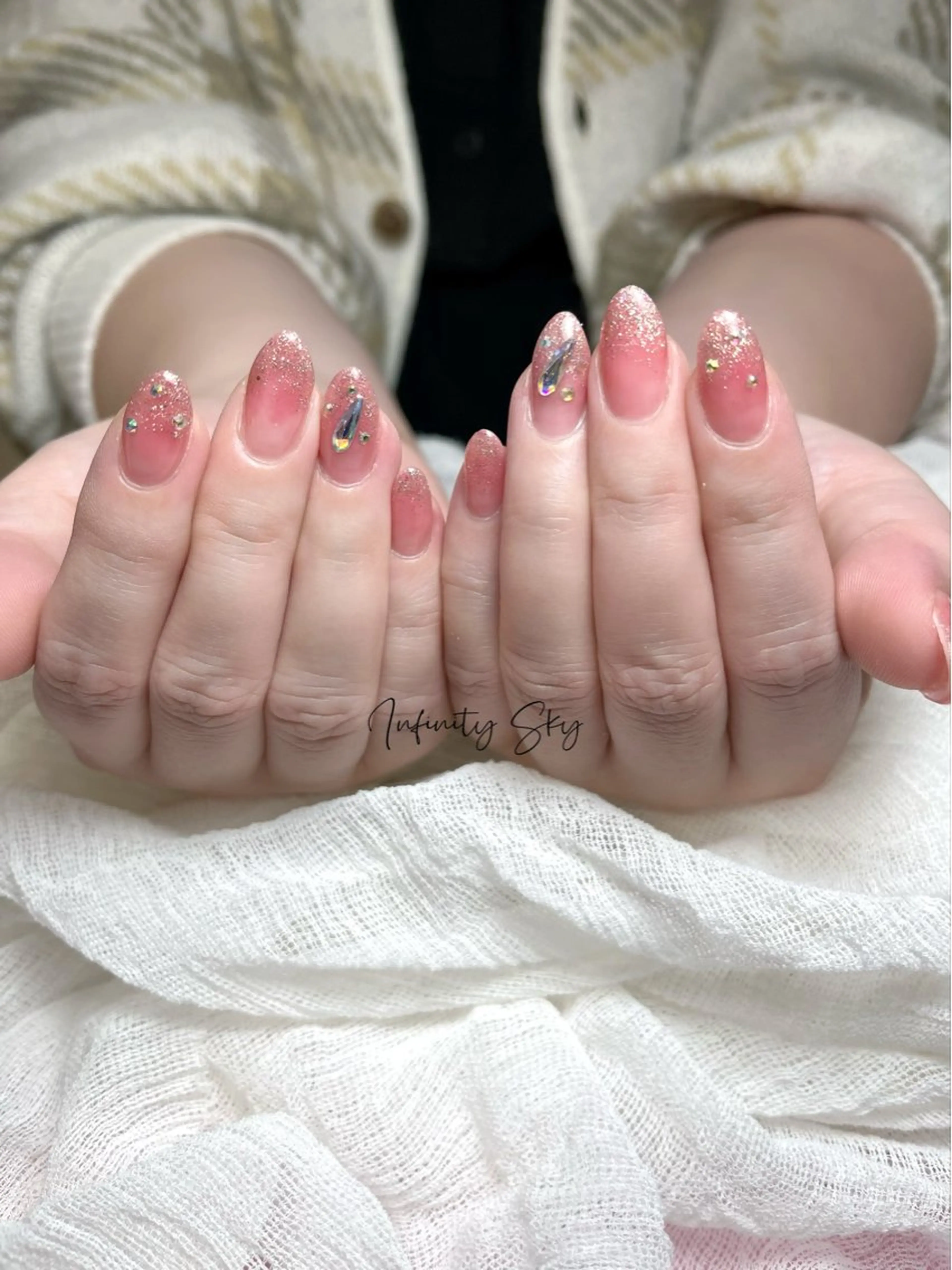 ネイル キラキラネイル 韓国ネイル ラメ(グリッター) ラメグラデーション infinity skyのネイルデザイン