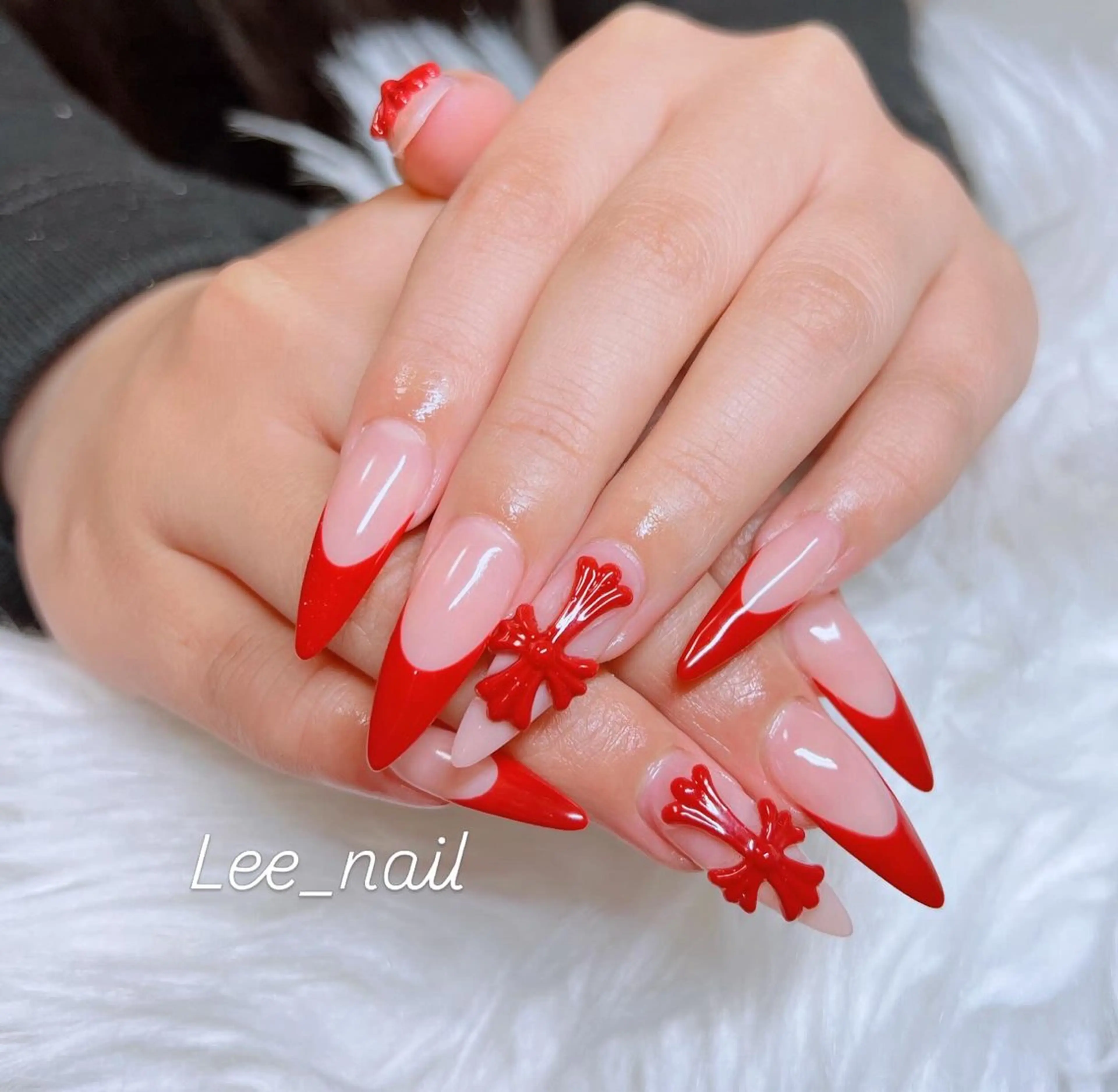 ネイル 長さ出し フレンチネイル 持ち込み ネイルチップ ハンドネイル Lee _nailのネイルデザイン