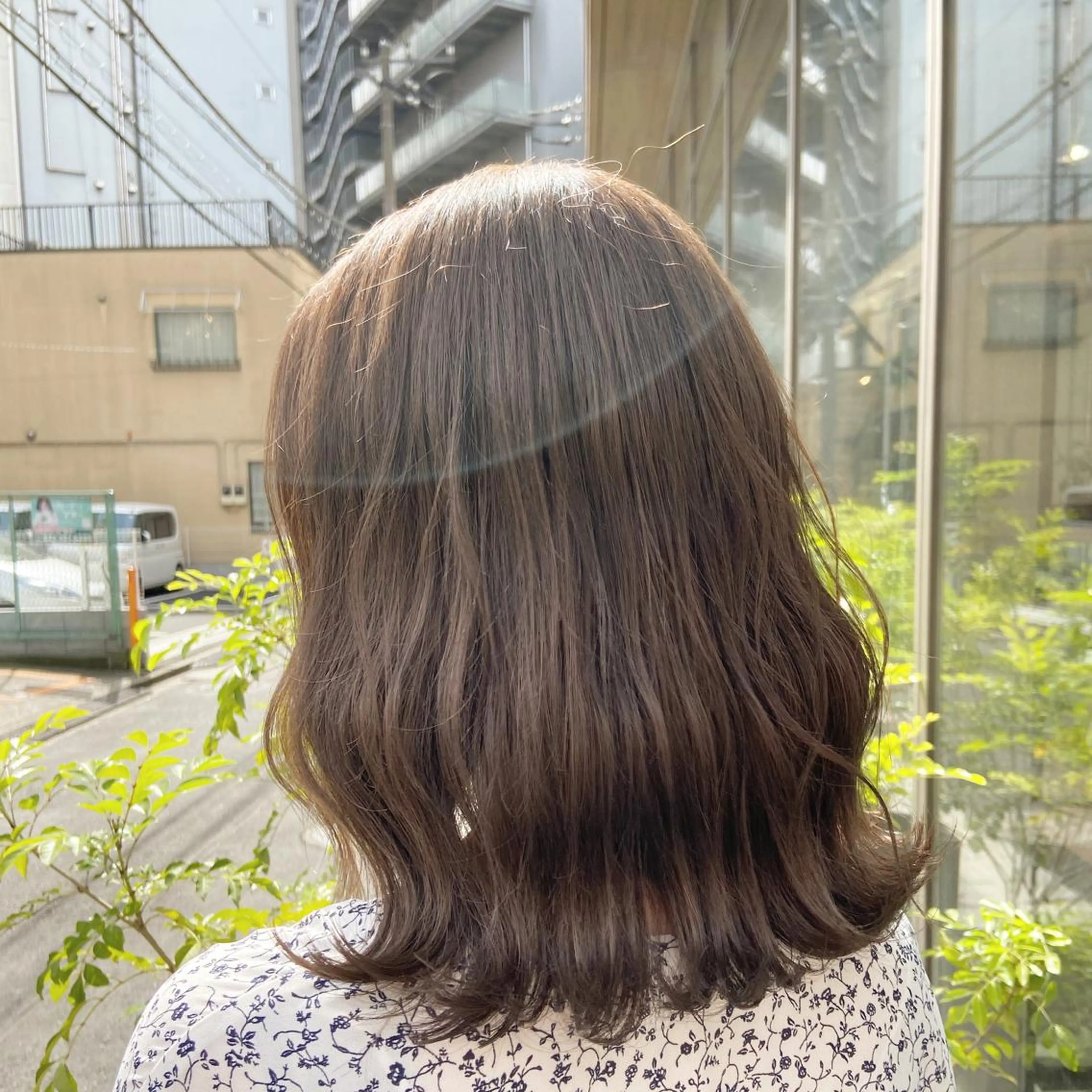 セミロング カラー 暗髪/艶髪/Ono .のヘアスタイル