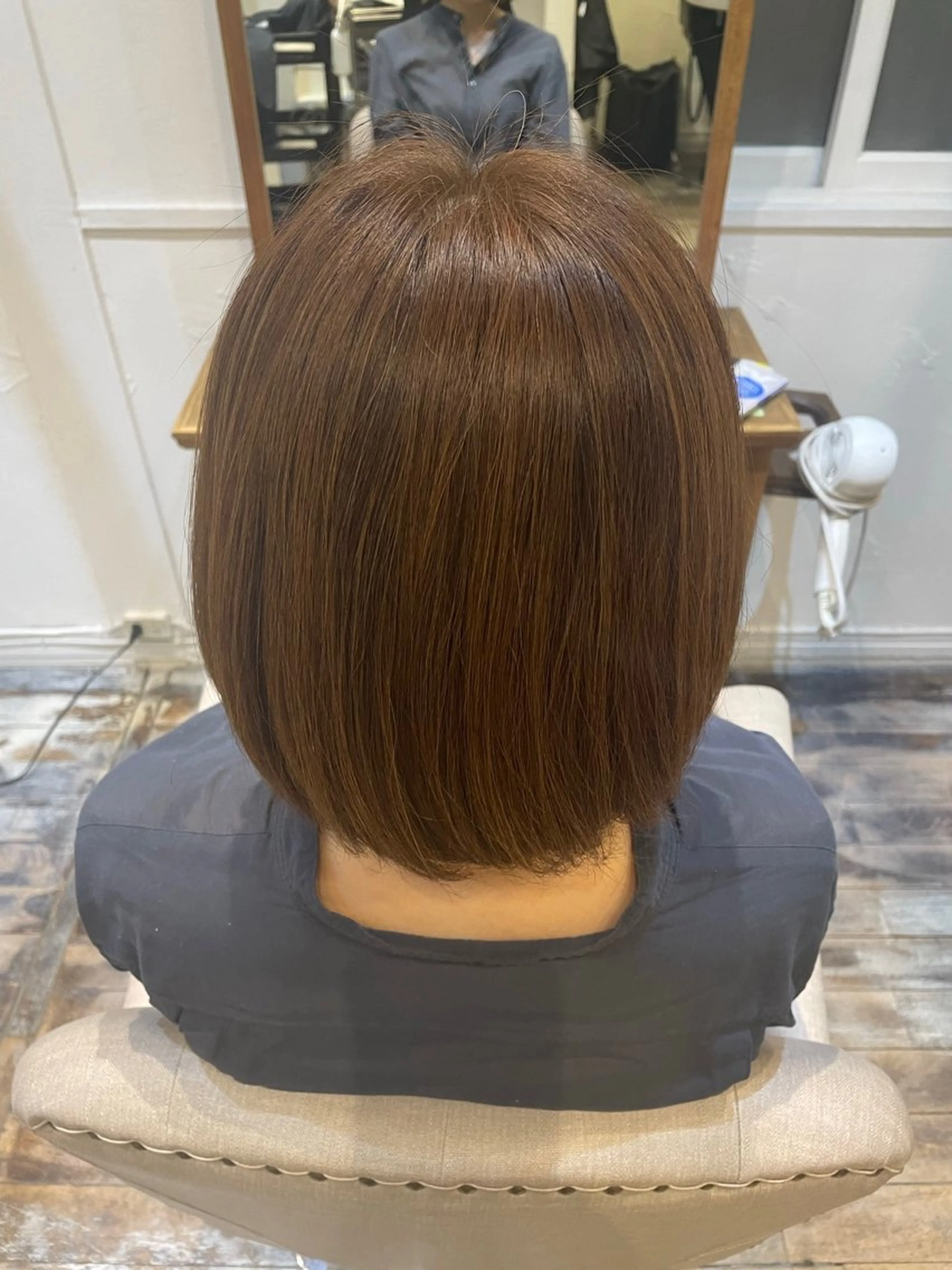 カラー shiomi H辻田 杏梨のヘアスタイル