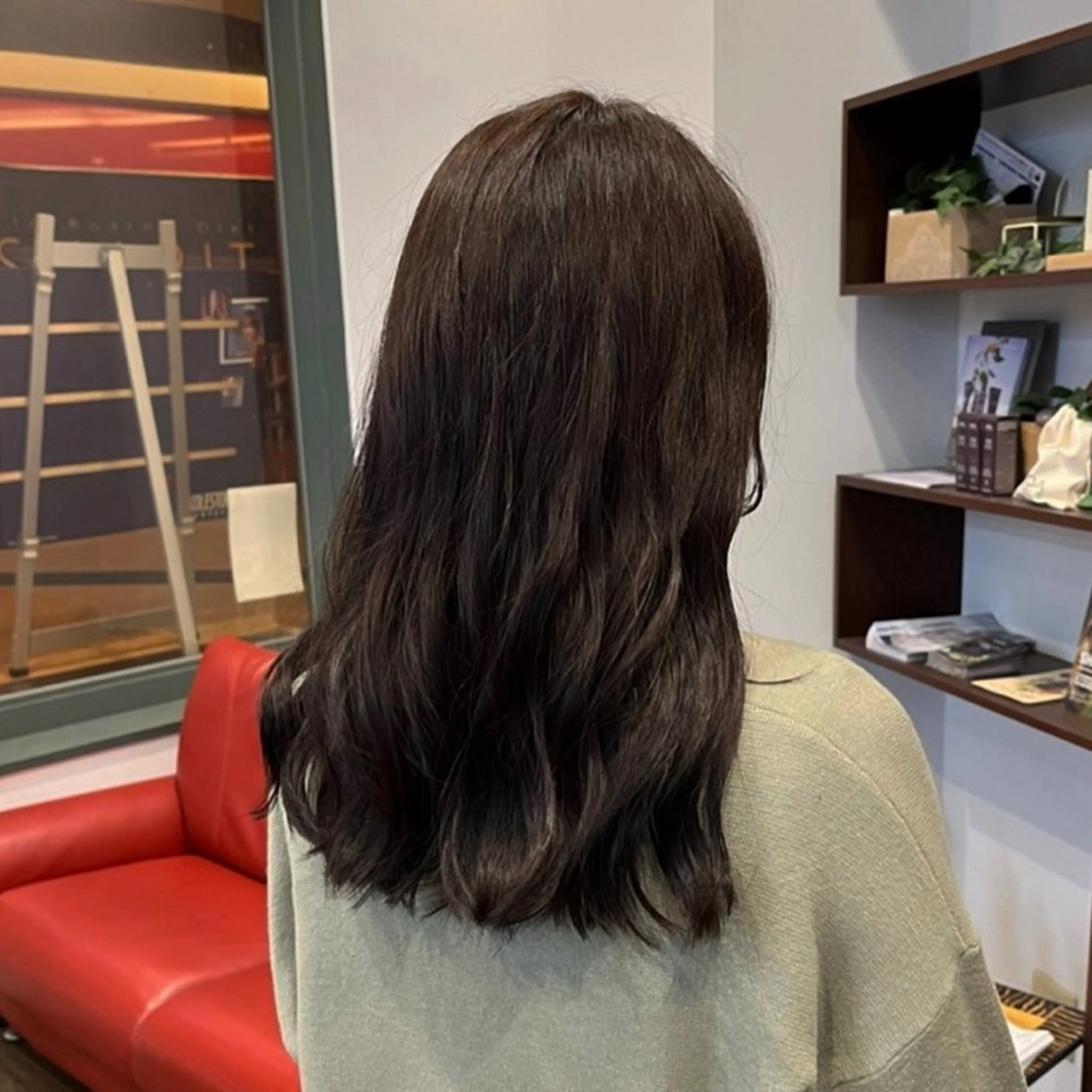 【ダメージレスに♪】カット+ケアカラー+炭酸泉 ¥12100→¥8450の写真