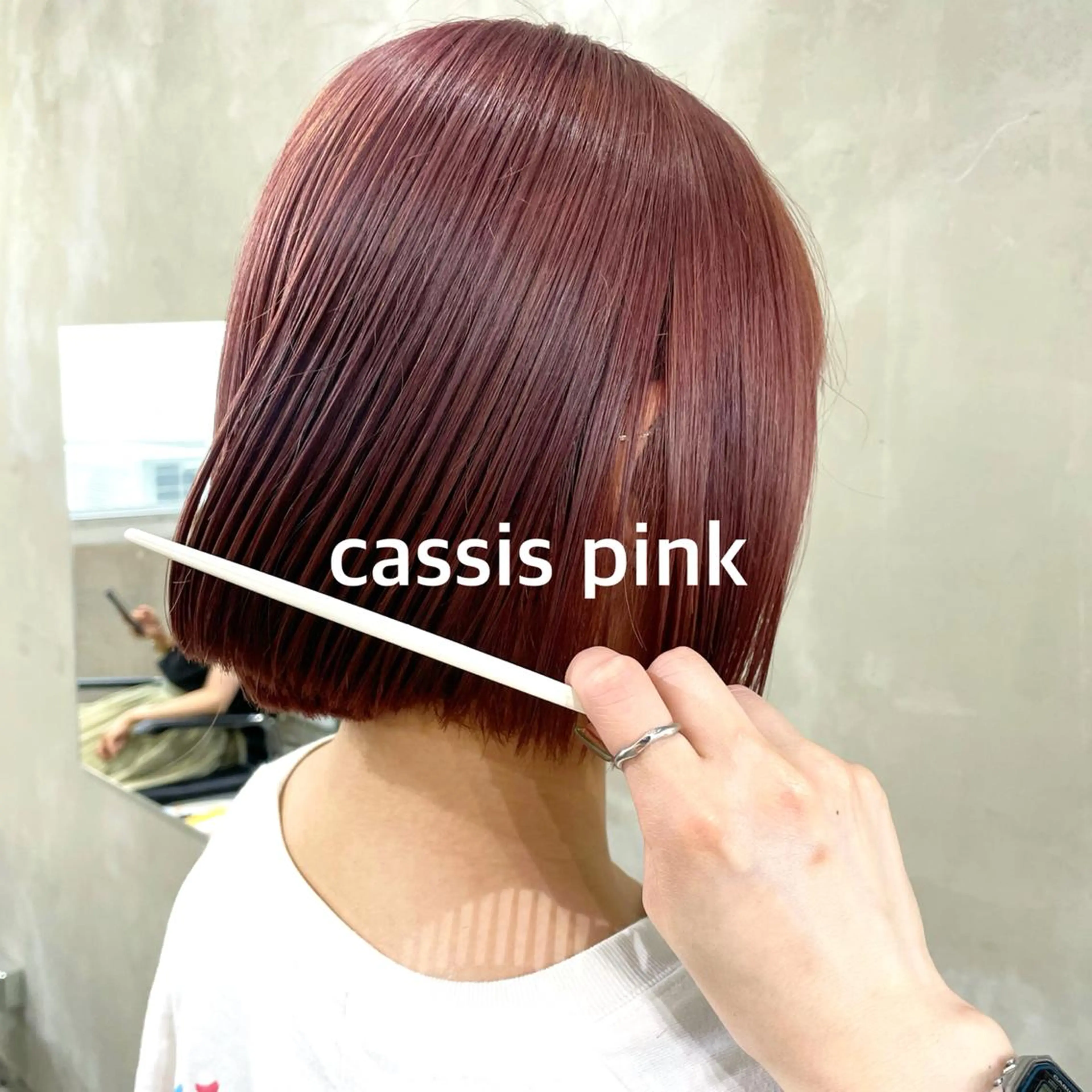 ミディアム 暖色カラー推し/ トヤエリコのヘアスタイル