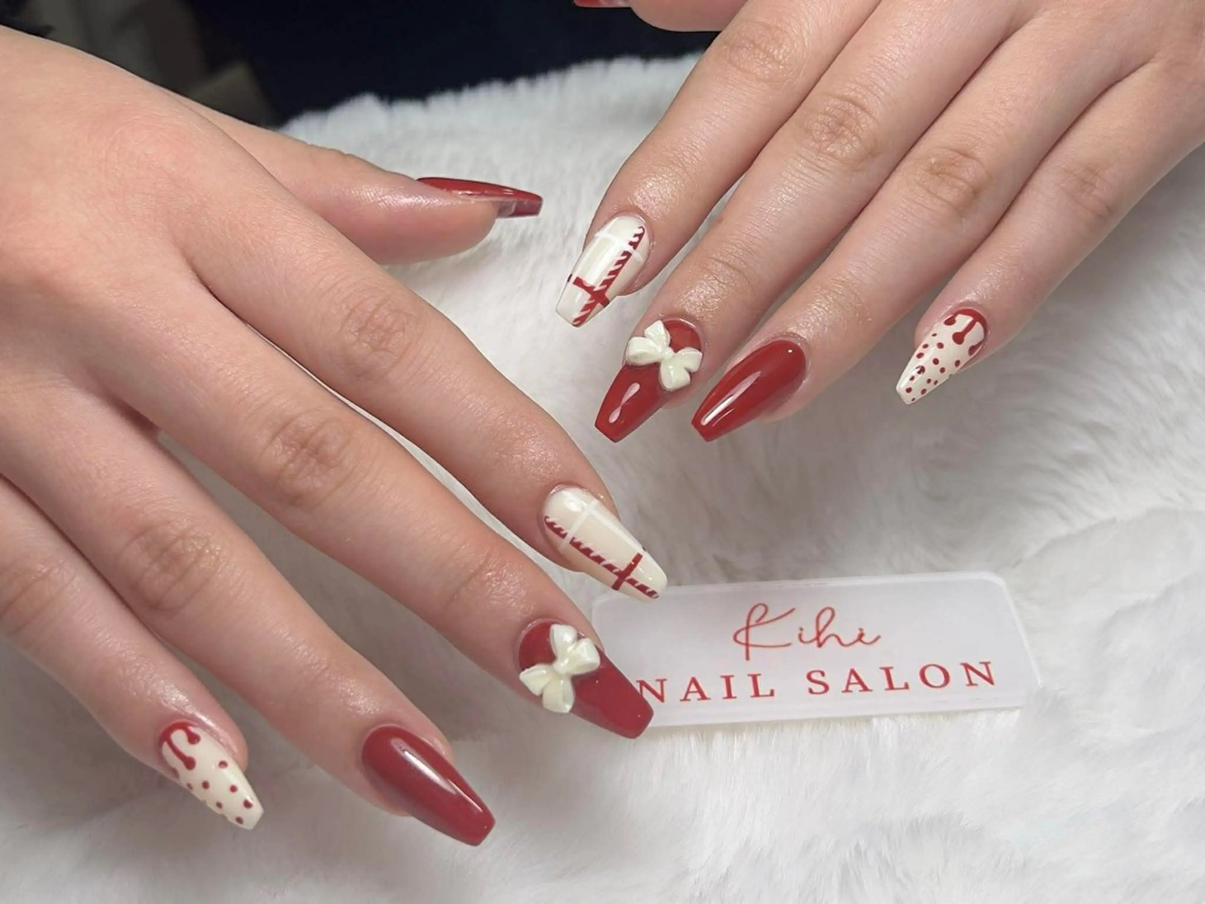 ネイル アートネイル フレンチネイル ジェルネイル グラデーション 韓国ネイル ハンドネイル ハンドケア さくら💮💮 【オフ無料】のネイルデザイン