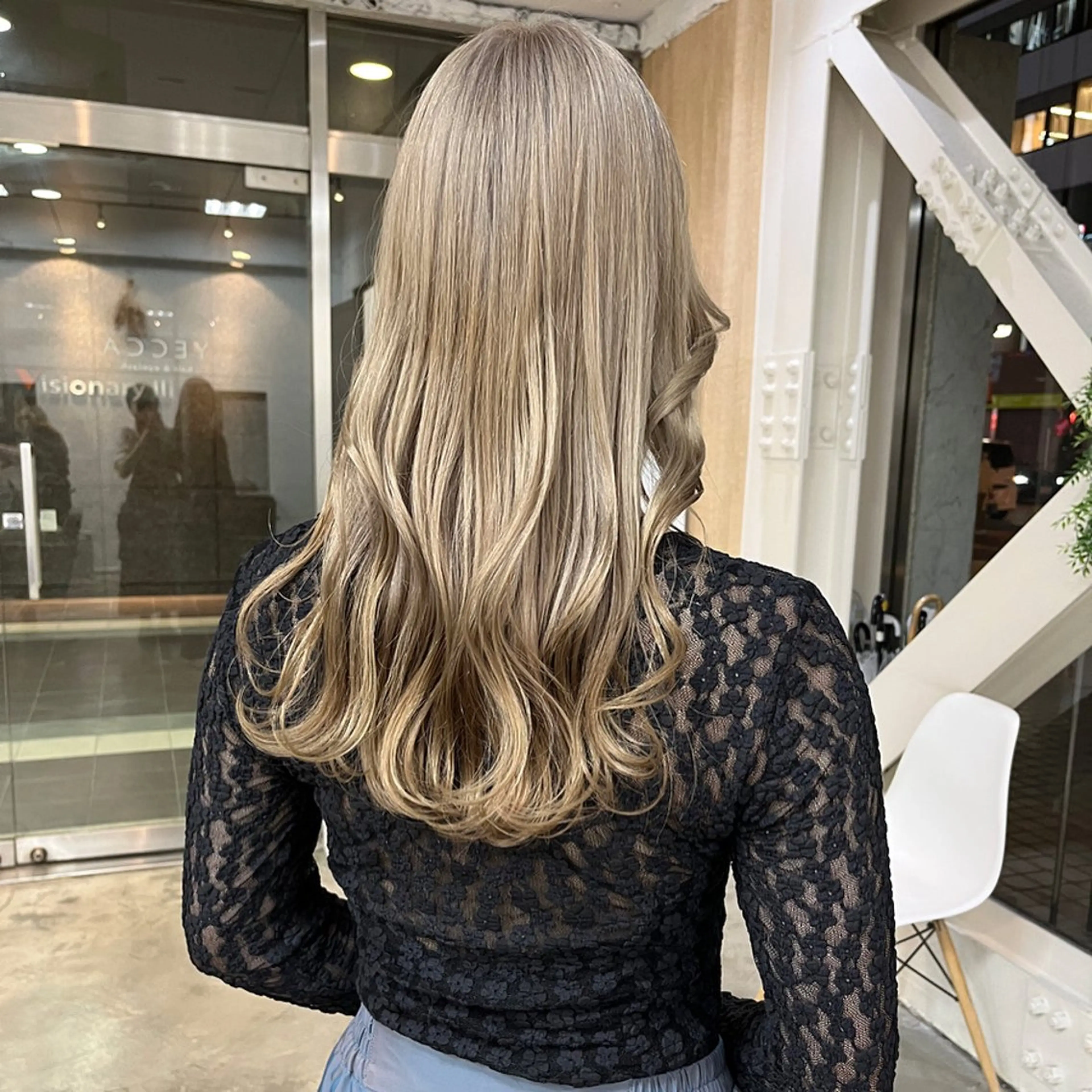 ロング デザインカラー /るあんのヘアスタイル