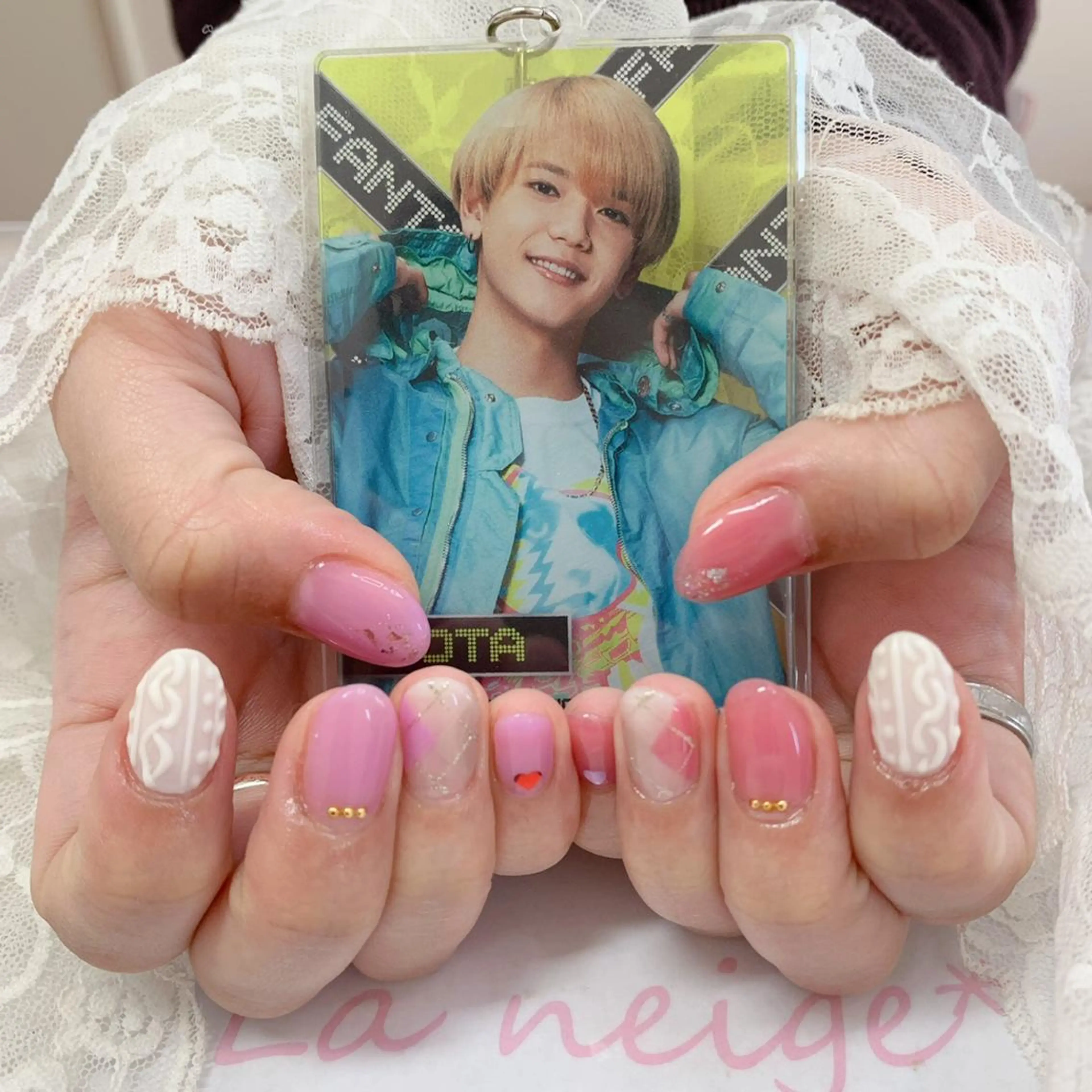 ネイル ハンドネイル La neige* yuki 🥯🍑のネイルデザイン