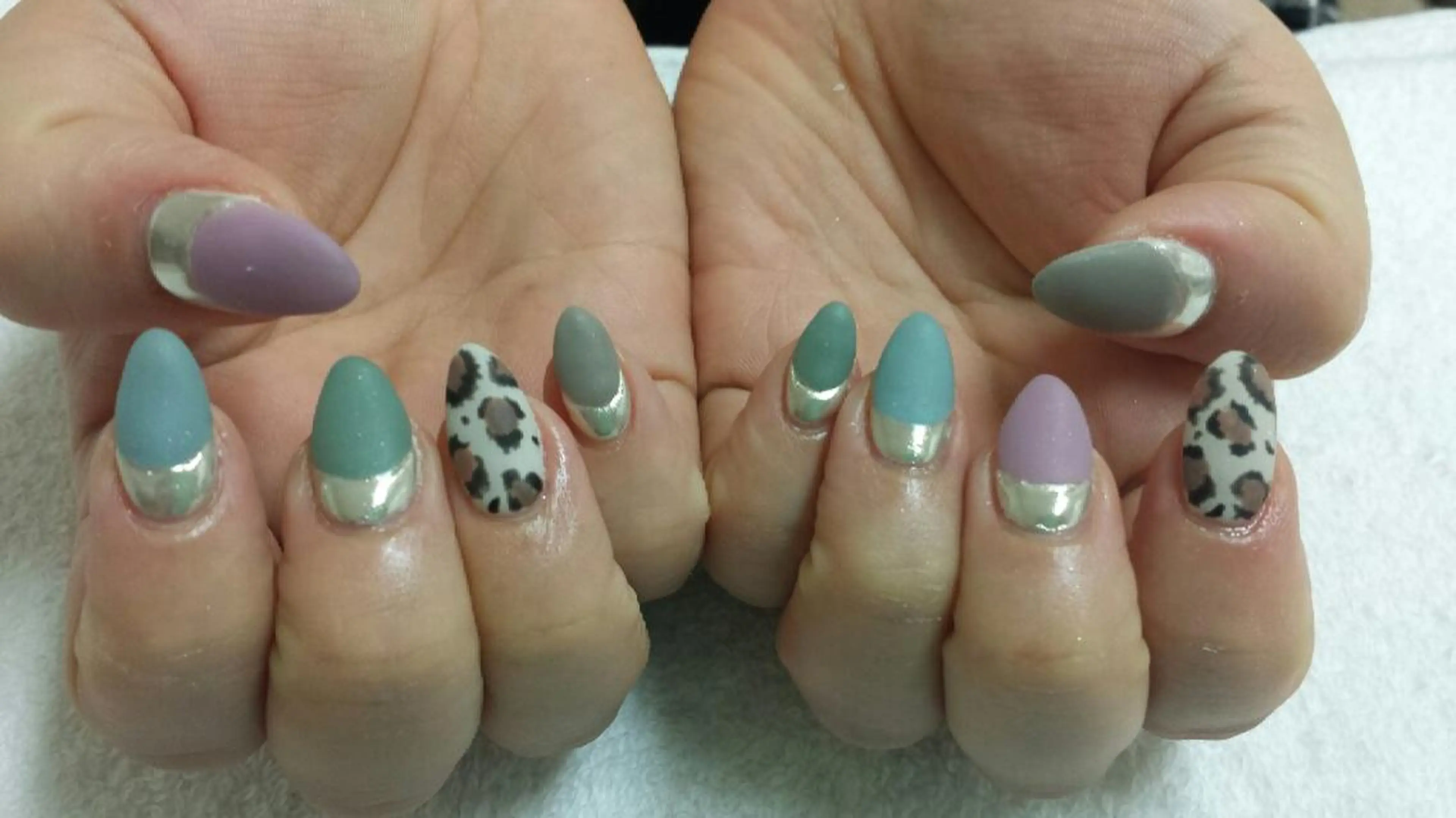 ネイル 河野ちえ (雑誌掲載サロン)のネイルデザイン