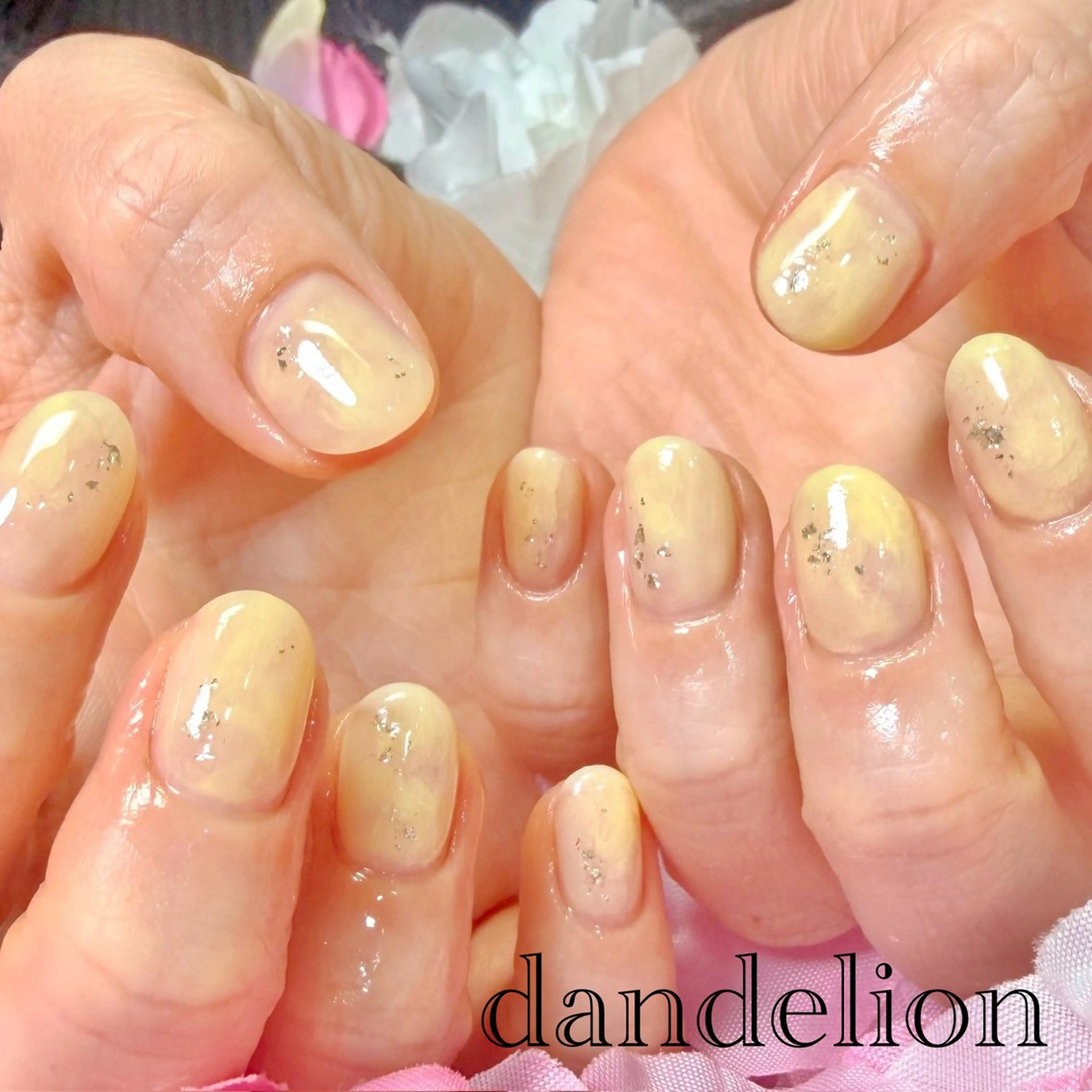 ネイル ハンドネイル ハンドケア dandelion ダンデライオンのネイルデザイン