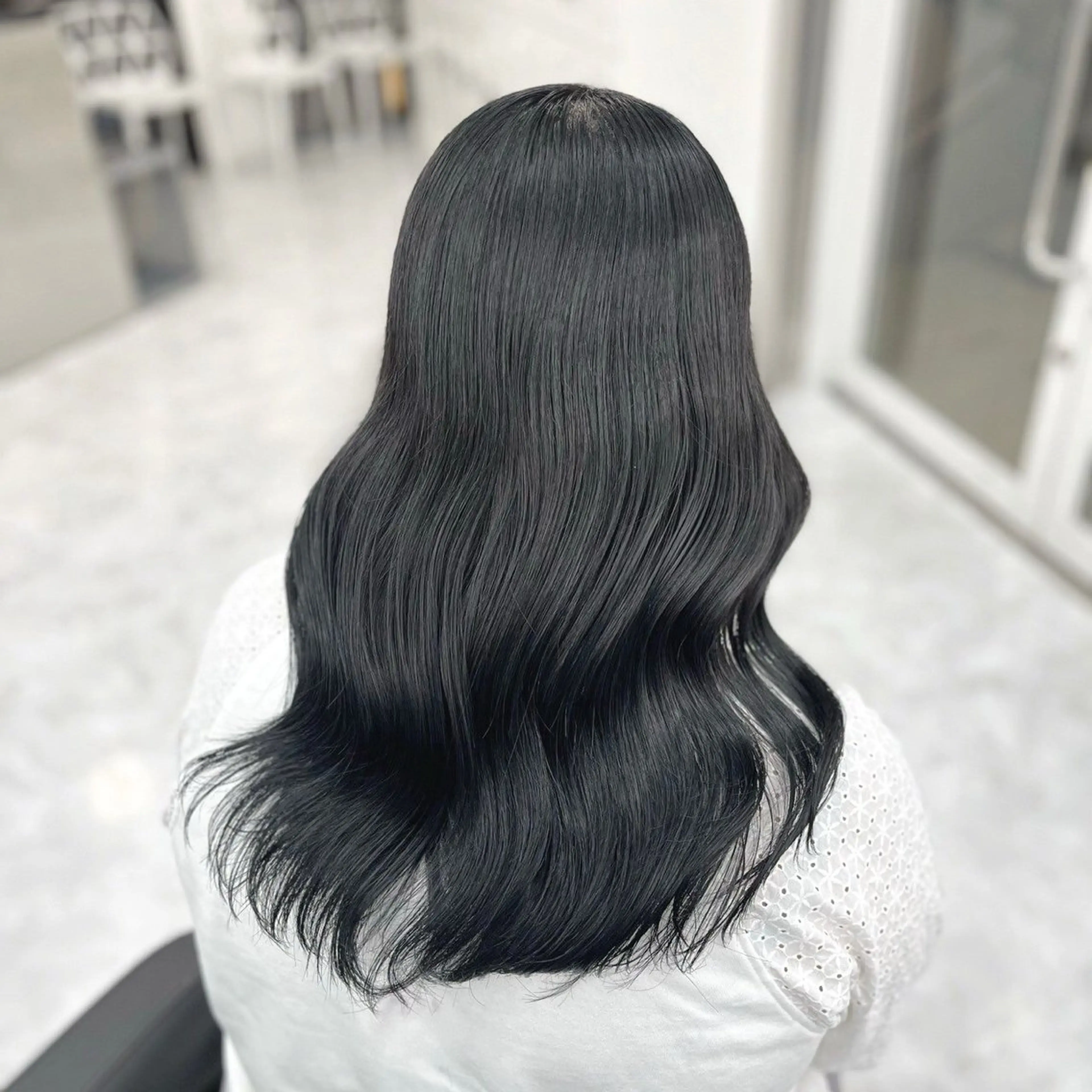 ロング カラー 韓国風暗髪🐈‍⬛ KOUMI🪽のヘアスタイル