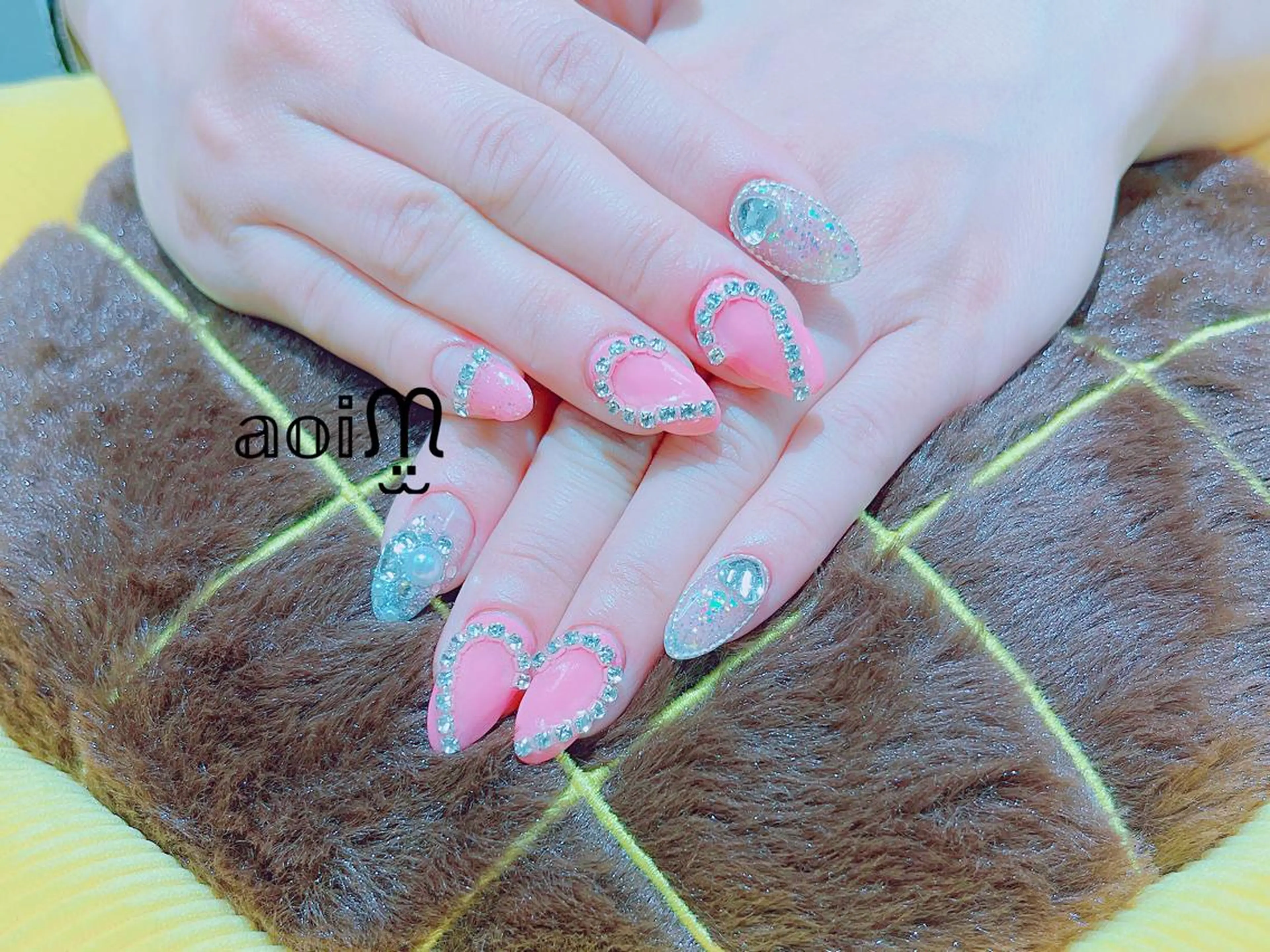 ネイル 葵うさぎ所属・葵うさぎ AIのネイルデザイン