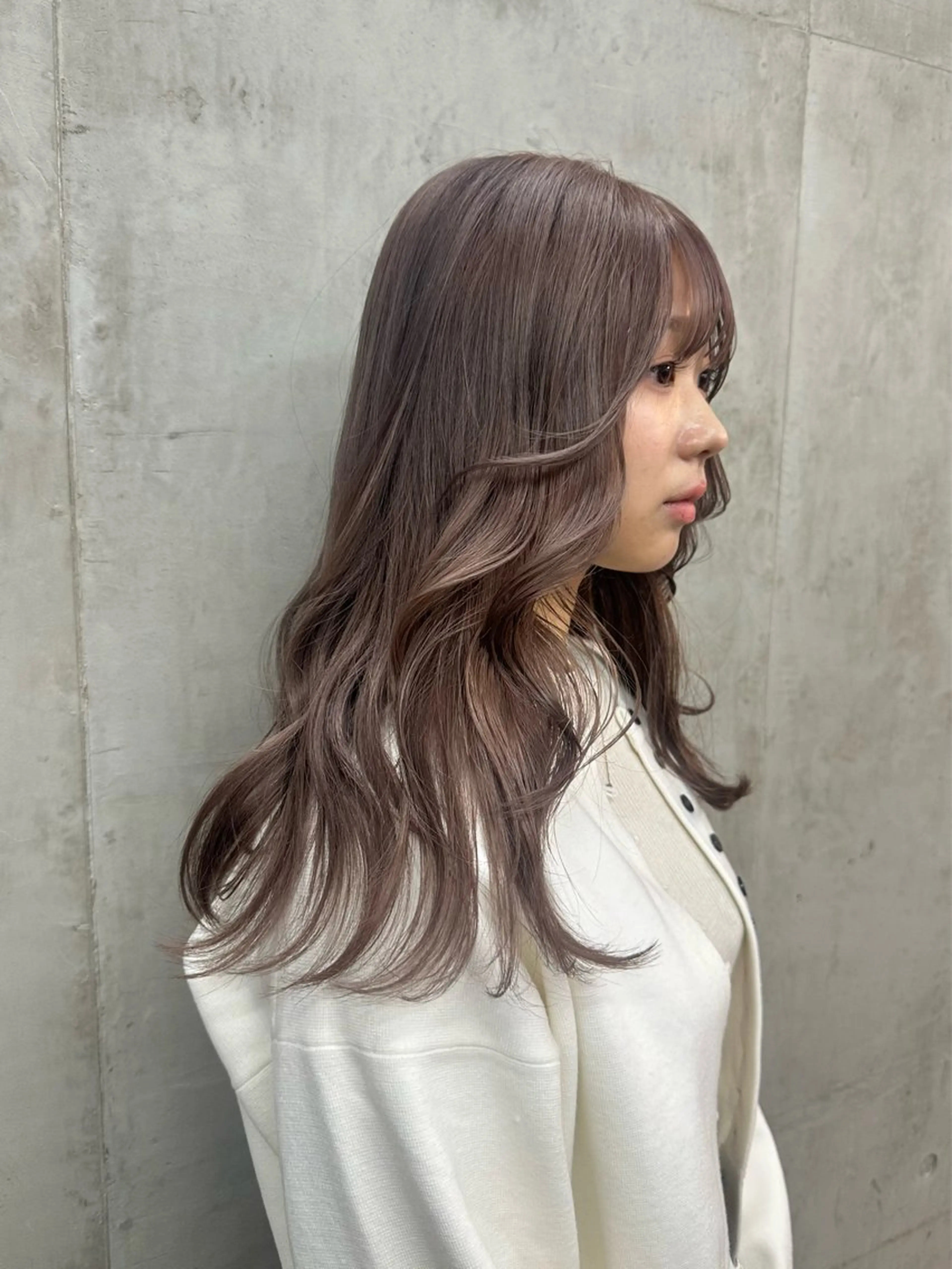 ロング カラー ベージュカラー ブリーチ ブラウンカラー ケアブリーチ グレージュ カット ヘアカラー トリートメント レイヤーカット💫 ／HARUKA🎀のヘアスタイル