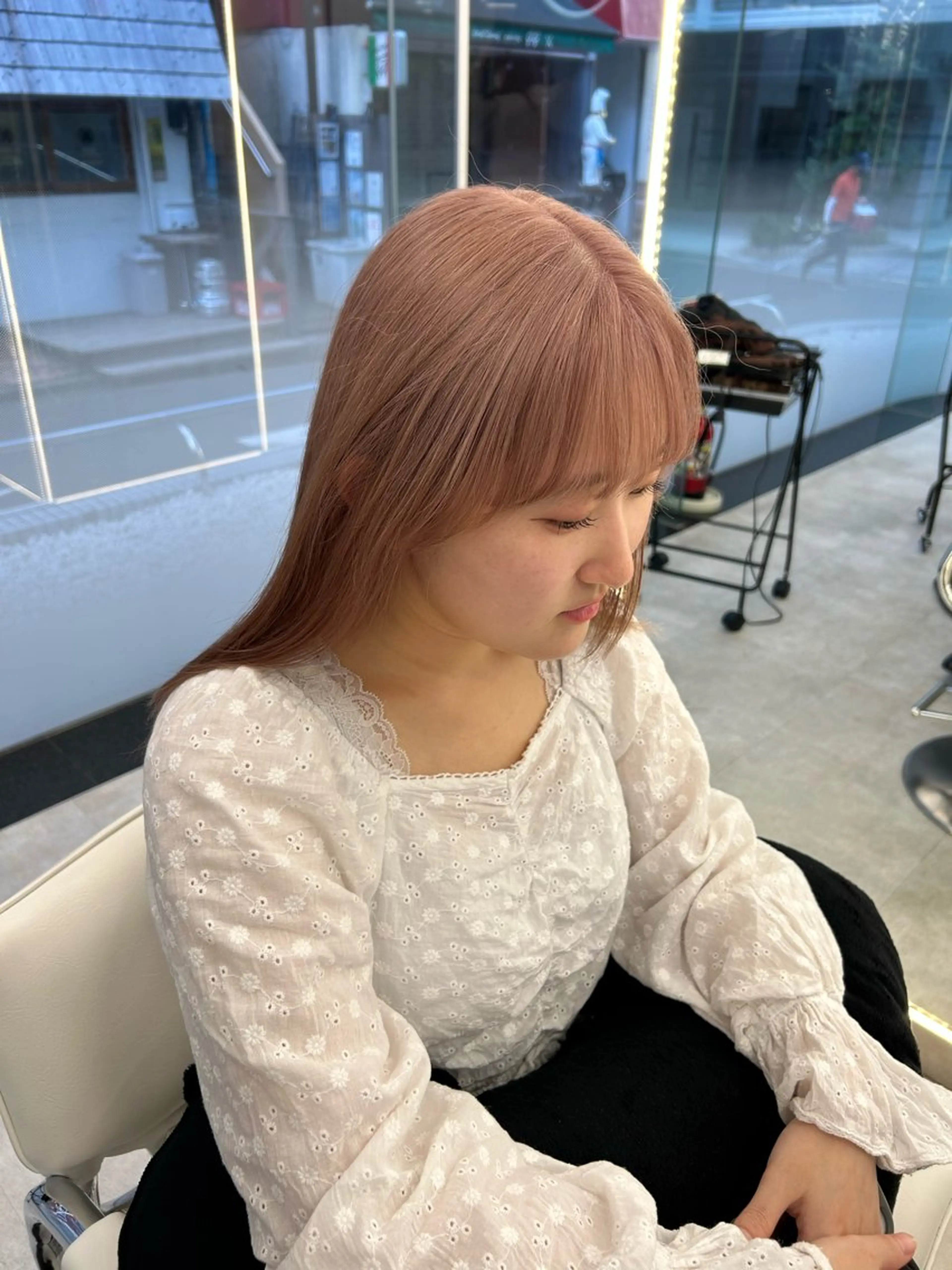 セミロング 透明感ハイトーン特化 /ケアブリーチ/莉駒のヘアスタイル