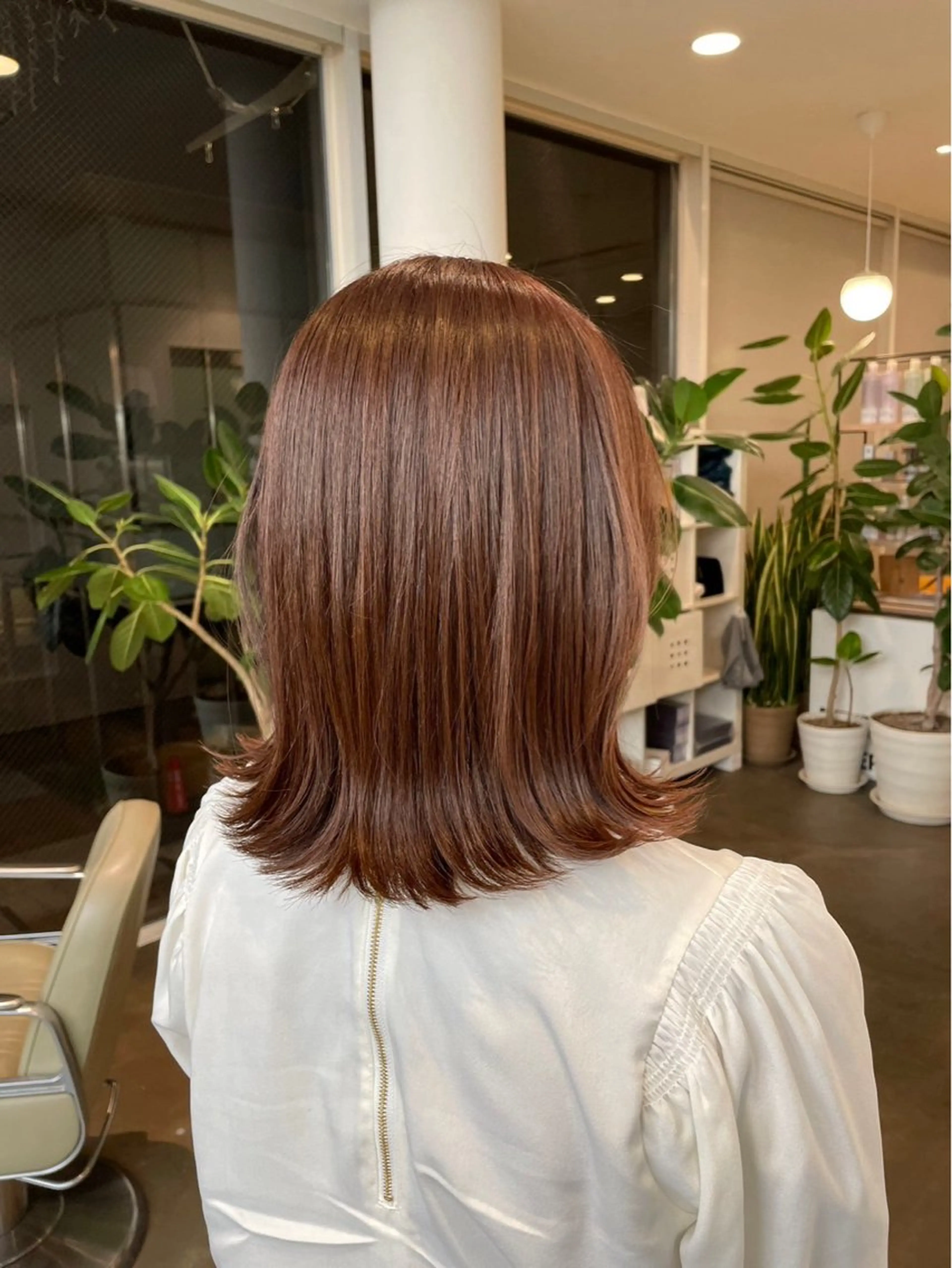 ミディアム カラー 近藤 理子のヘアスタイル