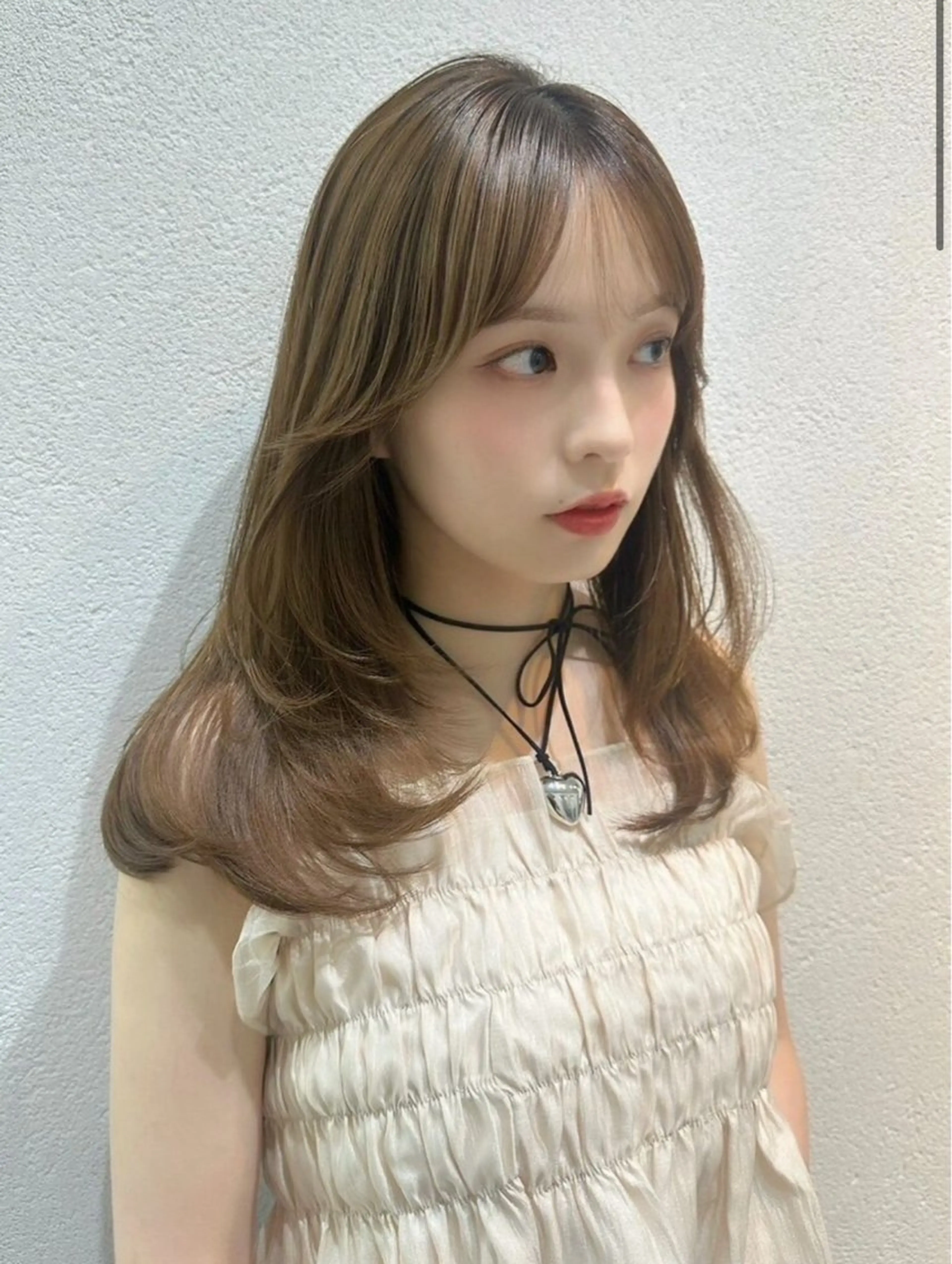 セミロング レイヤーカット zina / hiyoriのヘアスタイル