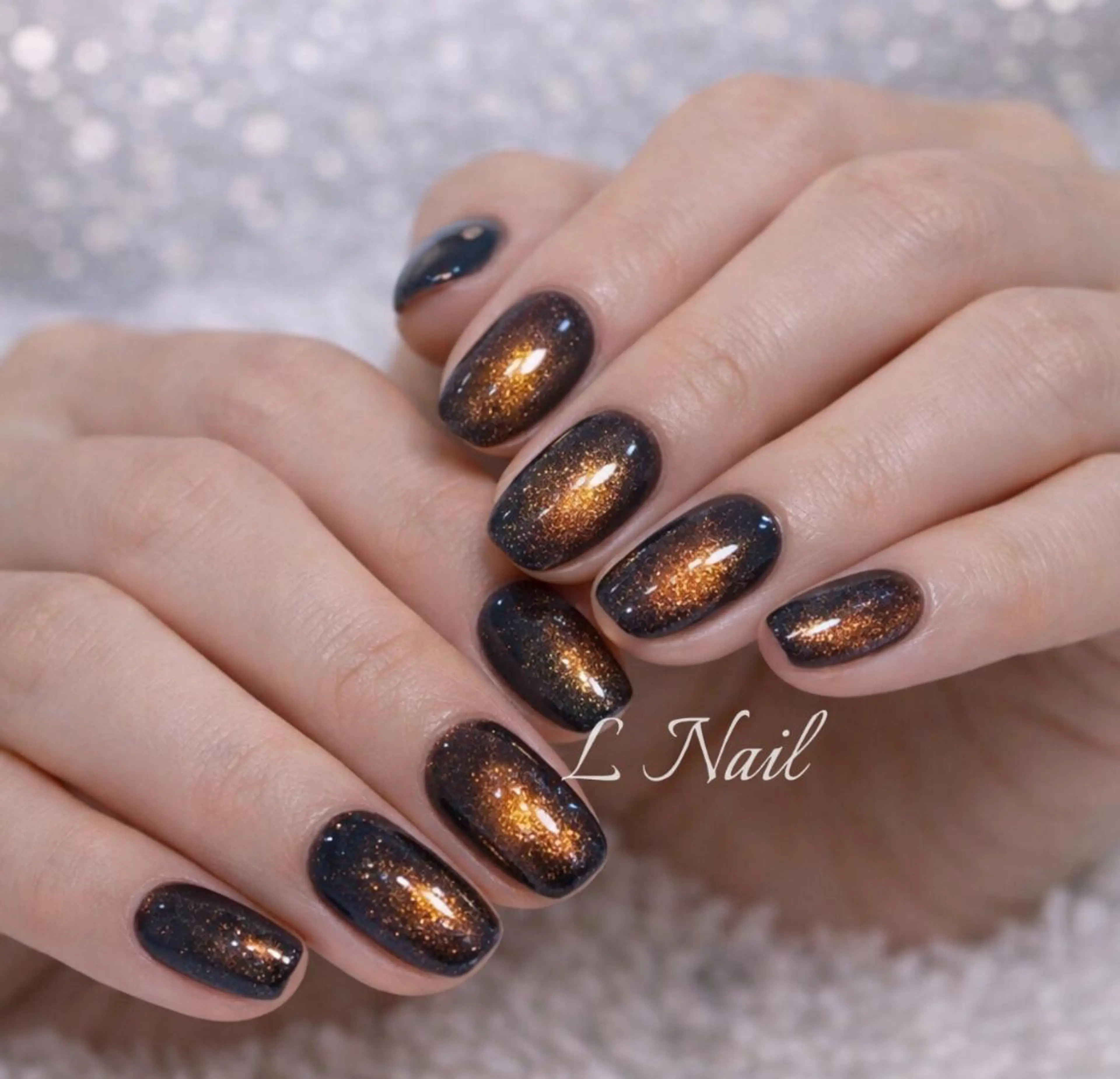 【新人練習】ちゅるん猫眼ワンカラー｜自爪オフ無料の写真