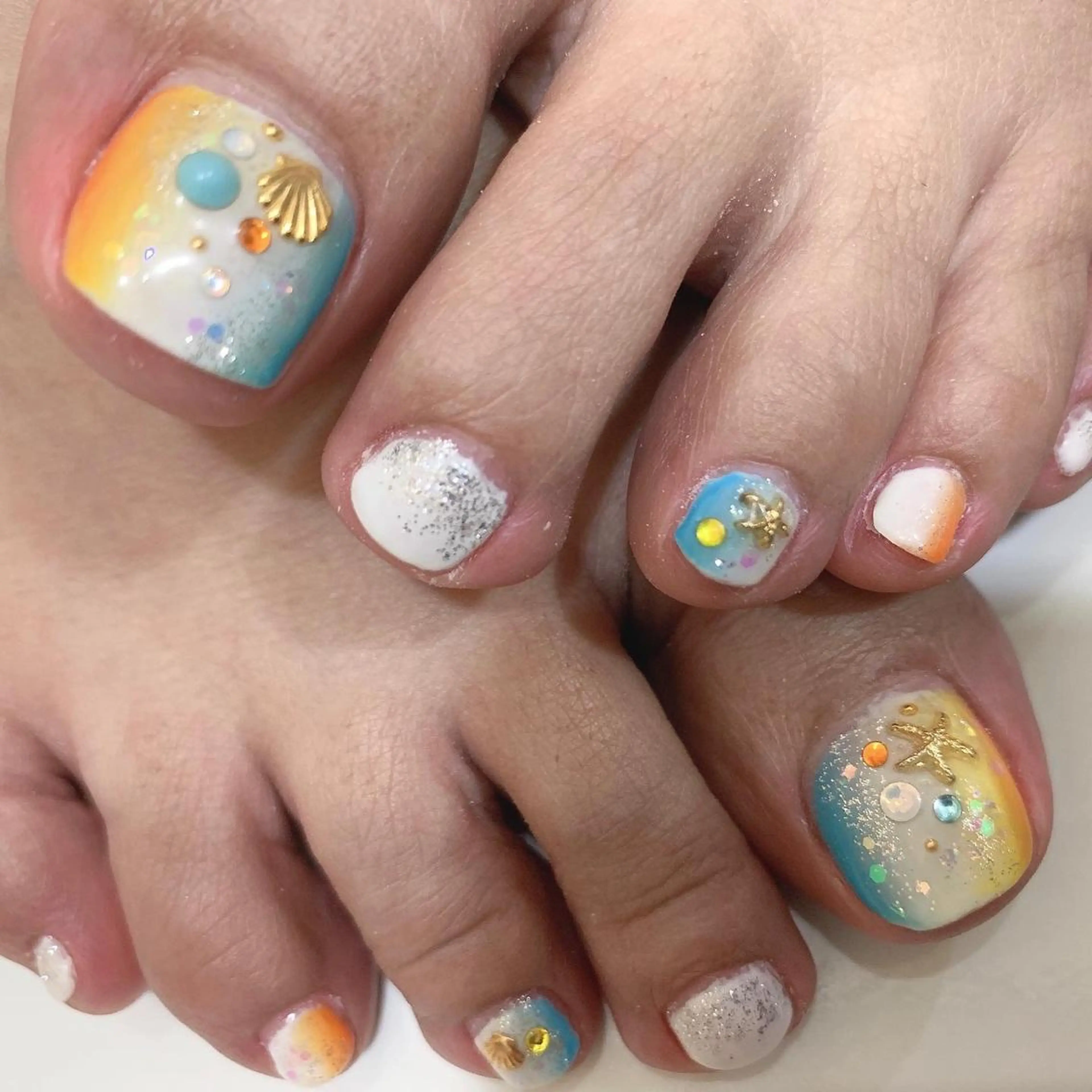 ネイル フットネイル 高橋 実和子のマツエク・マツパデザイン