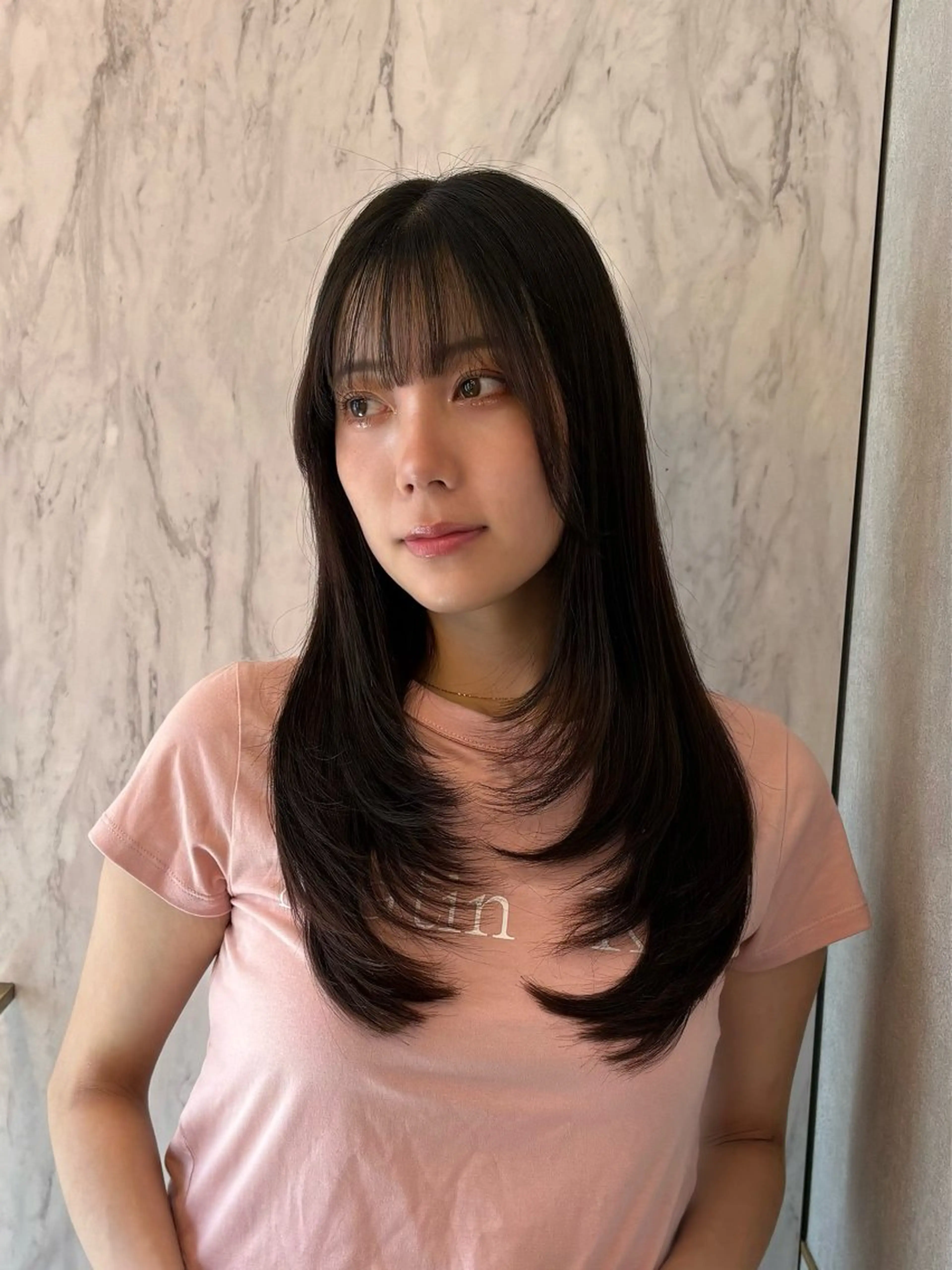 セミロング 新宿/小顔レイヤー/ 顔まわり/西慶太朗のヘアスタイル