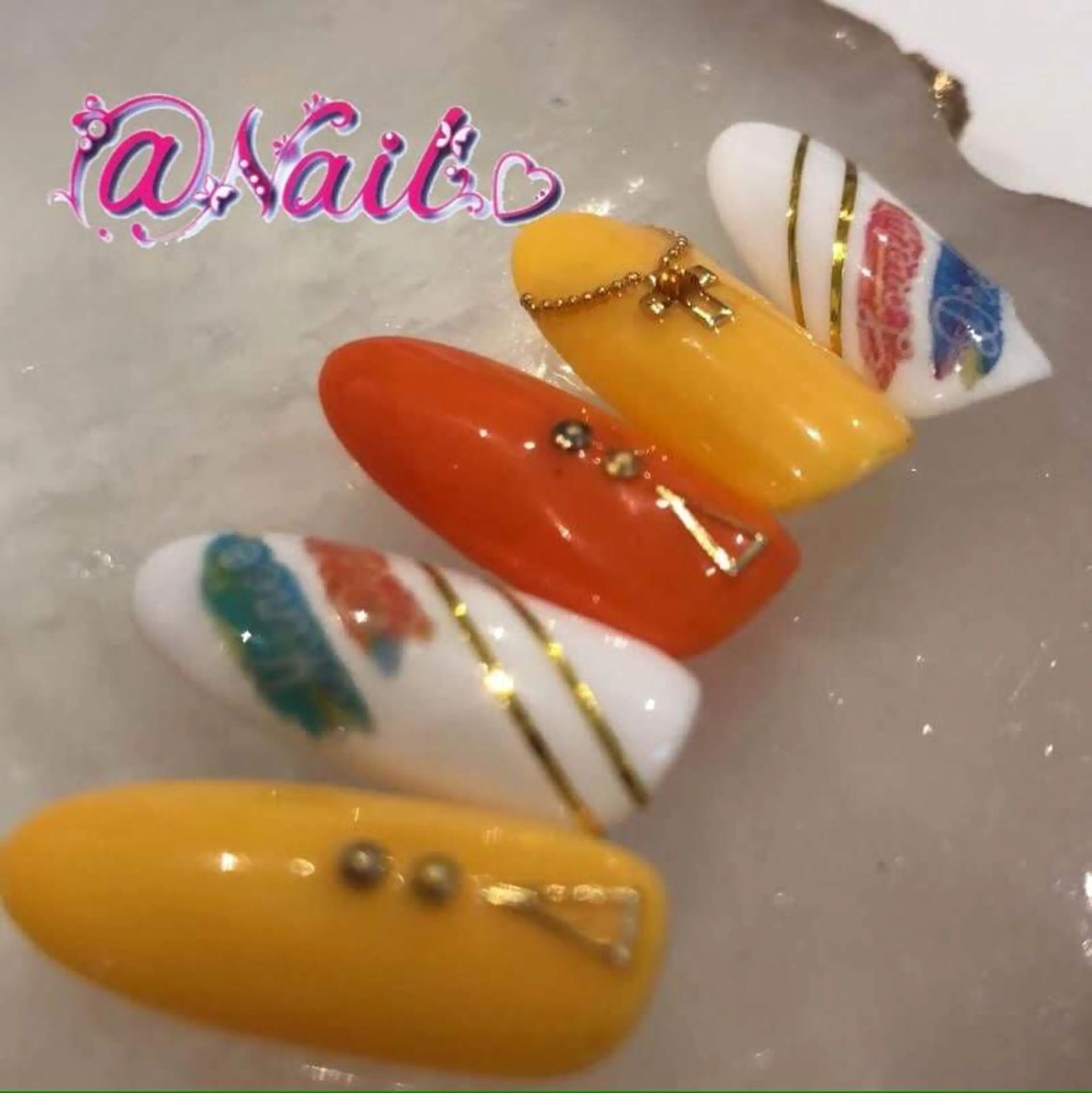 ネイル ネイルチップ 小尾 栞のネイルデザイン