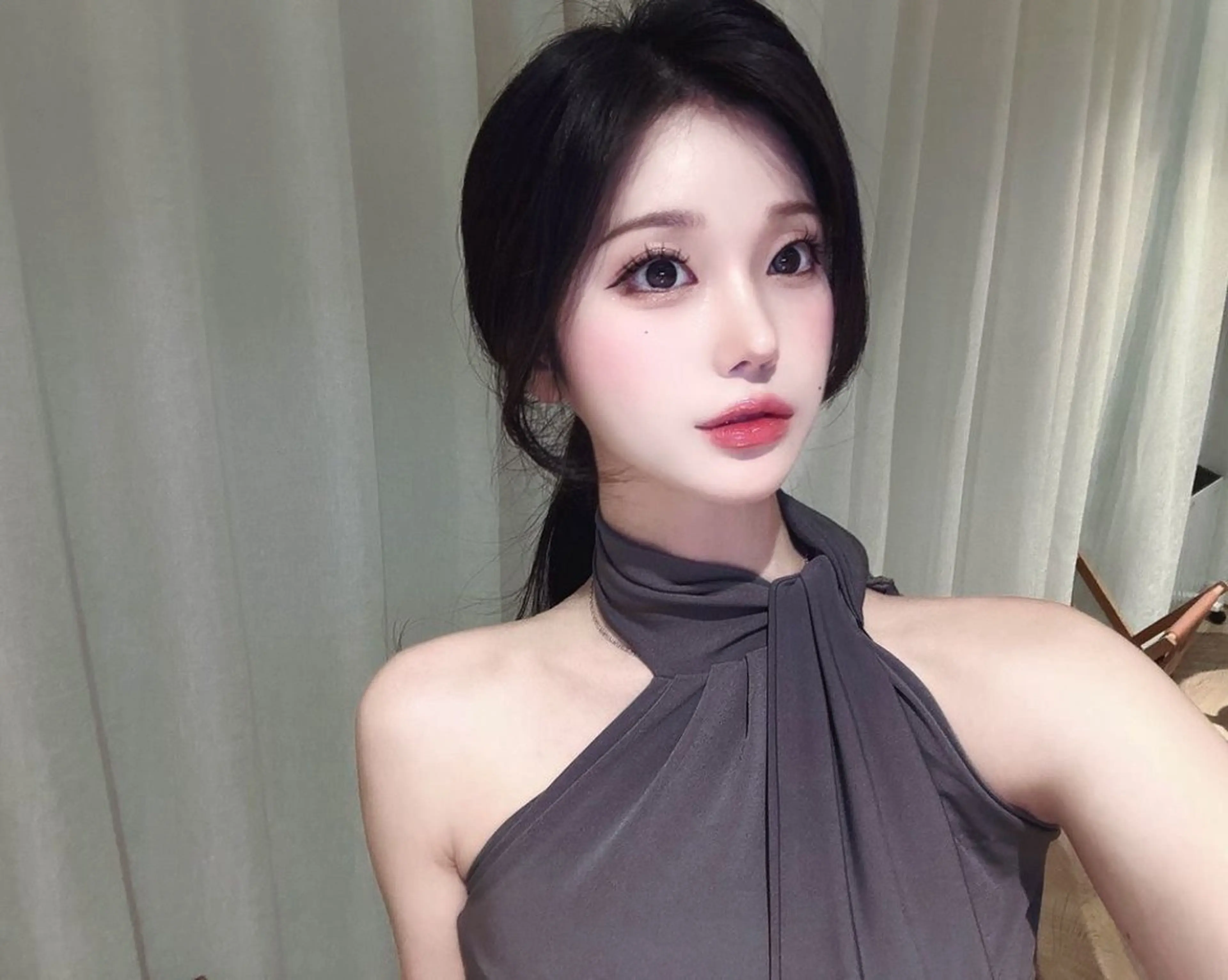 ロング ヘアカラー 韓国風暗髪ヘア🤍 🫧MIREIのヘアスタイル