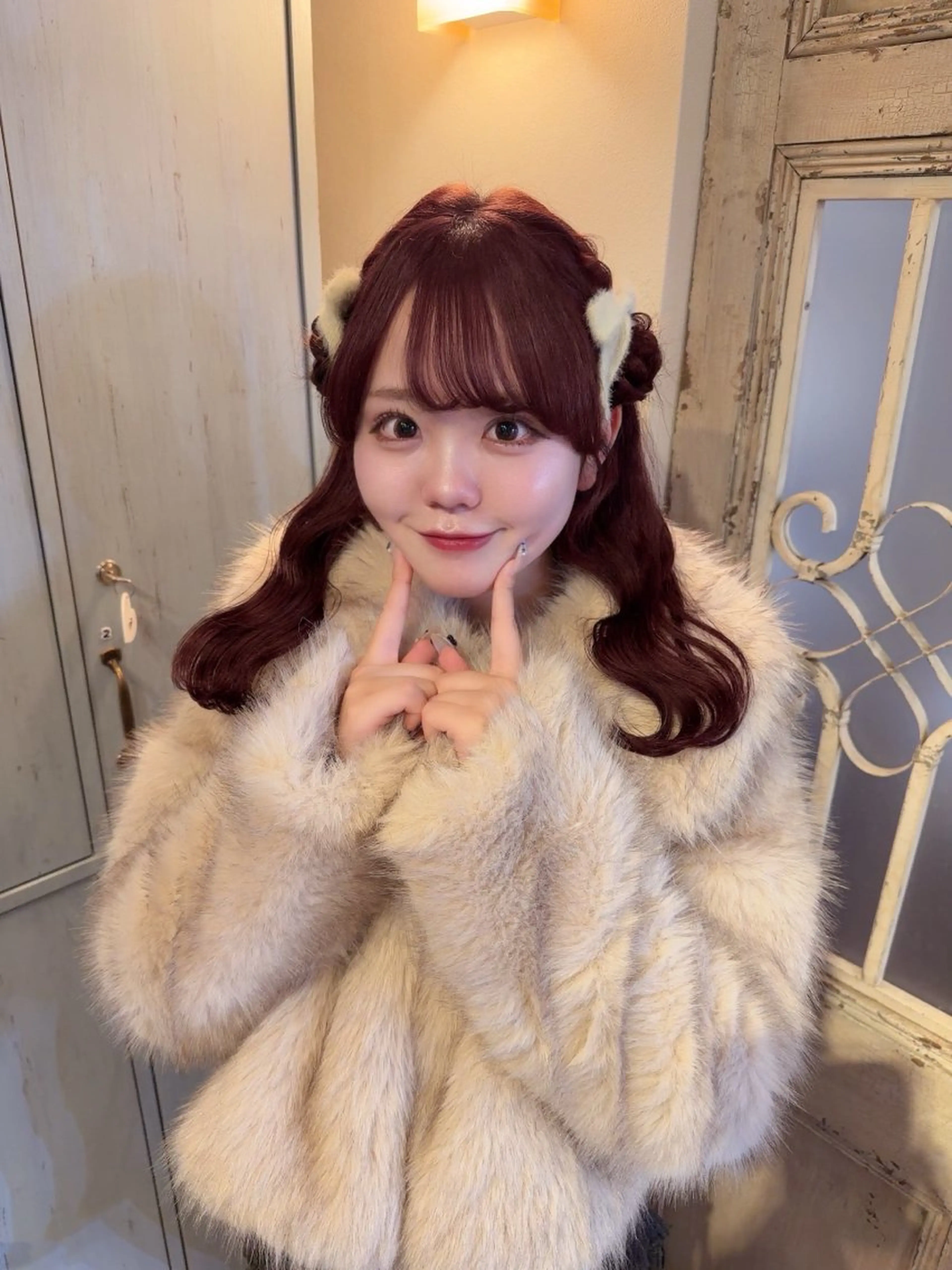 ロング ヘアアレンジ ヘアセット 🩰ピンクベージュ 💞midori💞のヘアスタイル